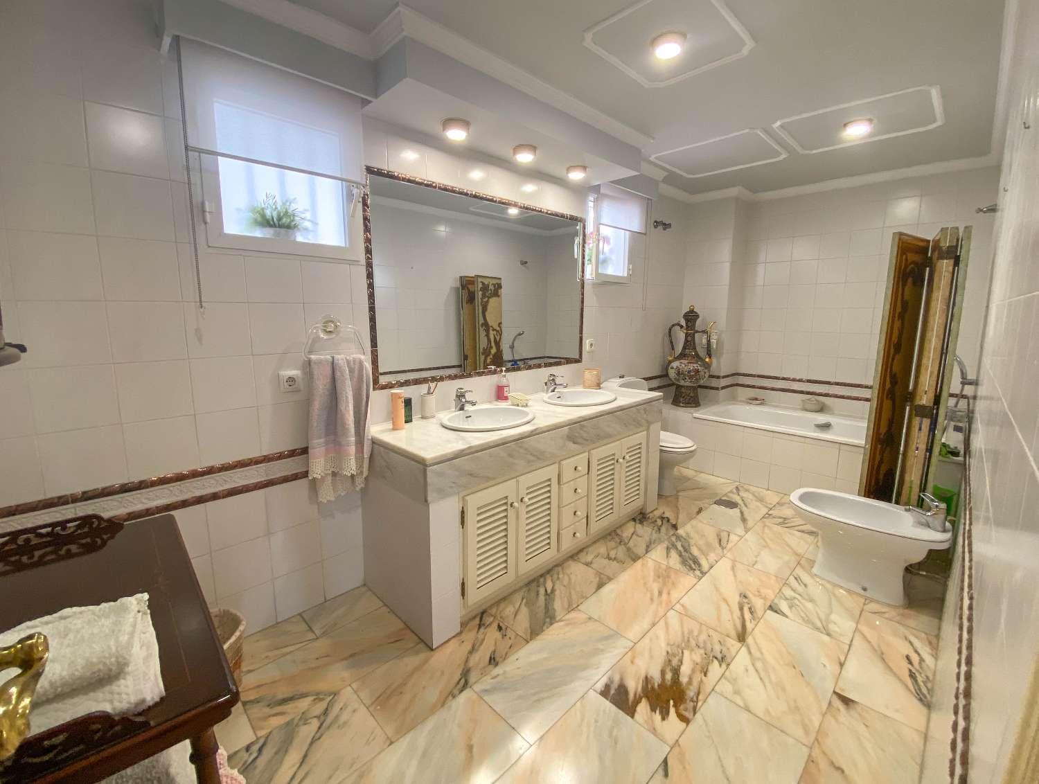 Duplex for Sale in Fuengirola