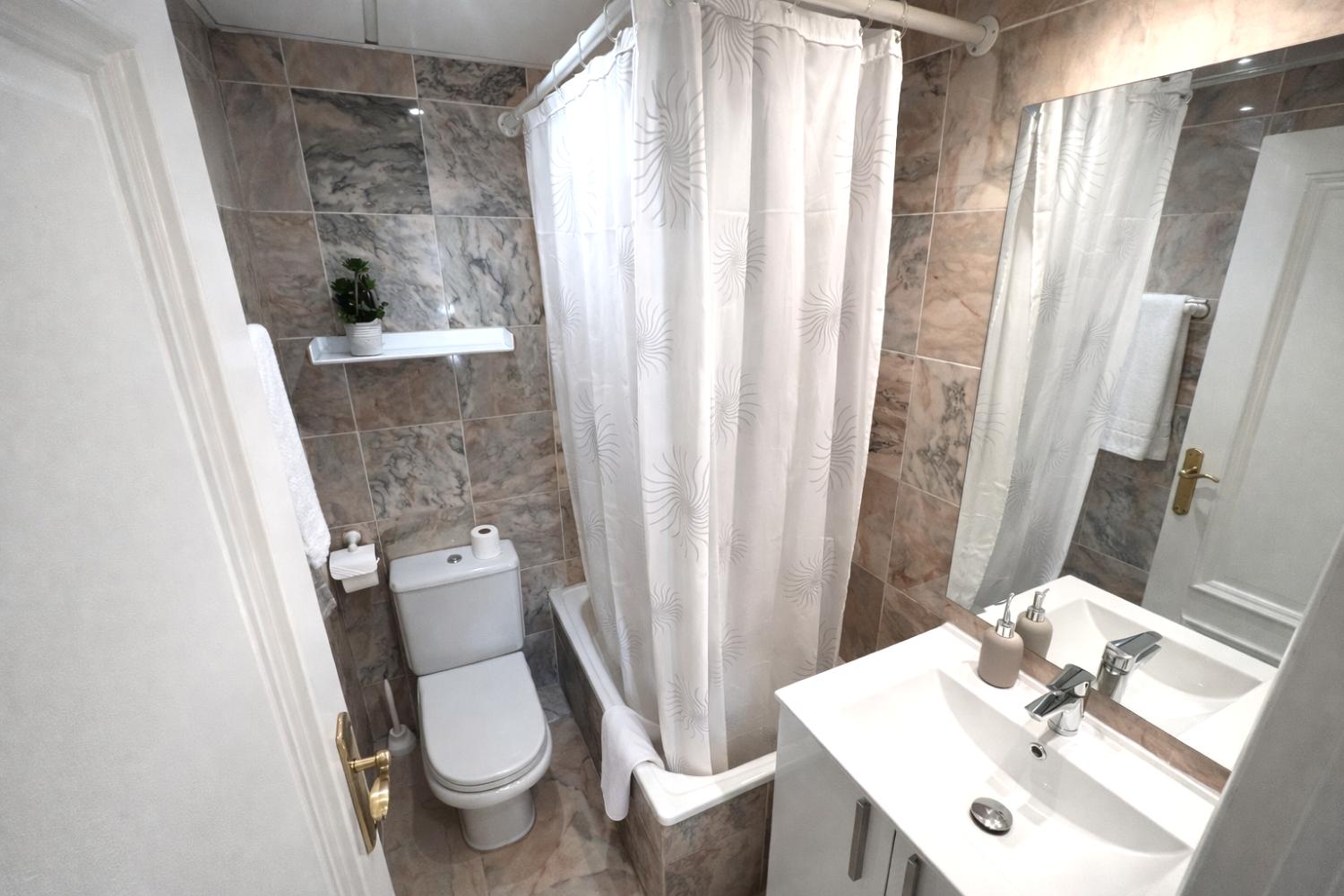 Apartment for Holiday Rental in Fuengirola