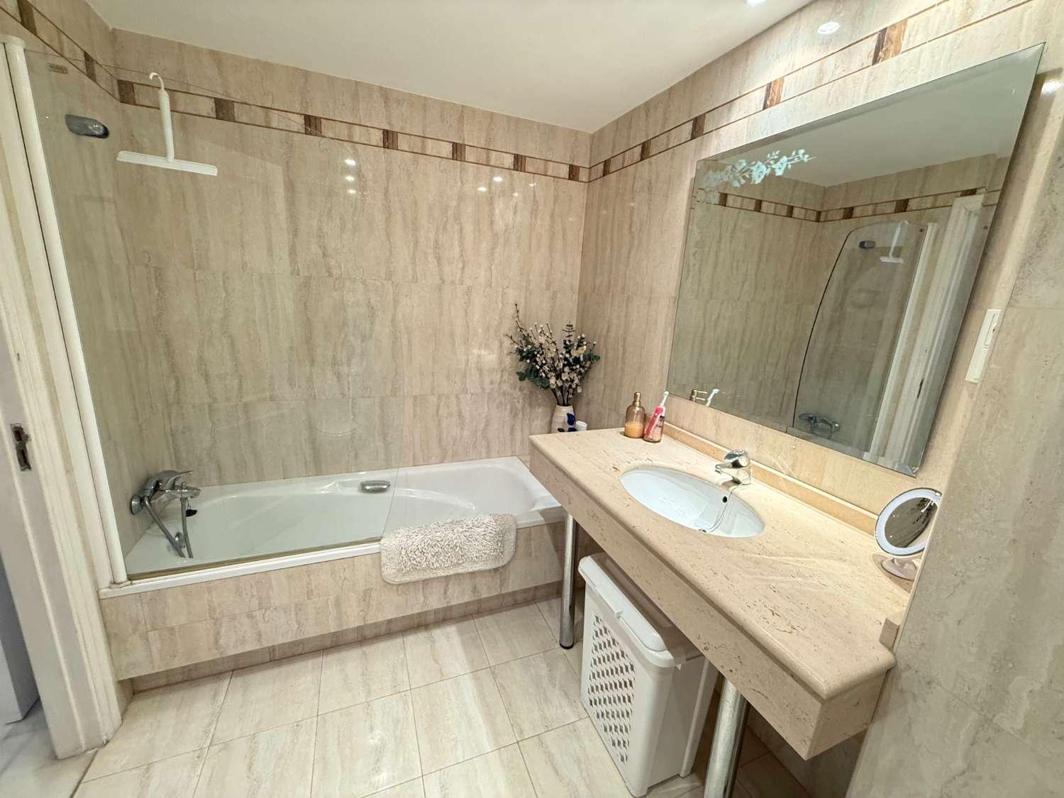 Apartment for Holiday Rental in Fuengirola