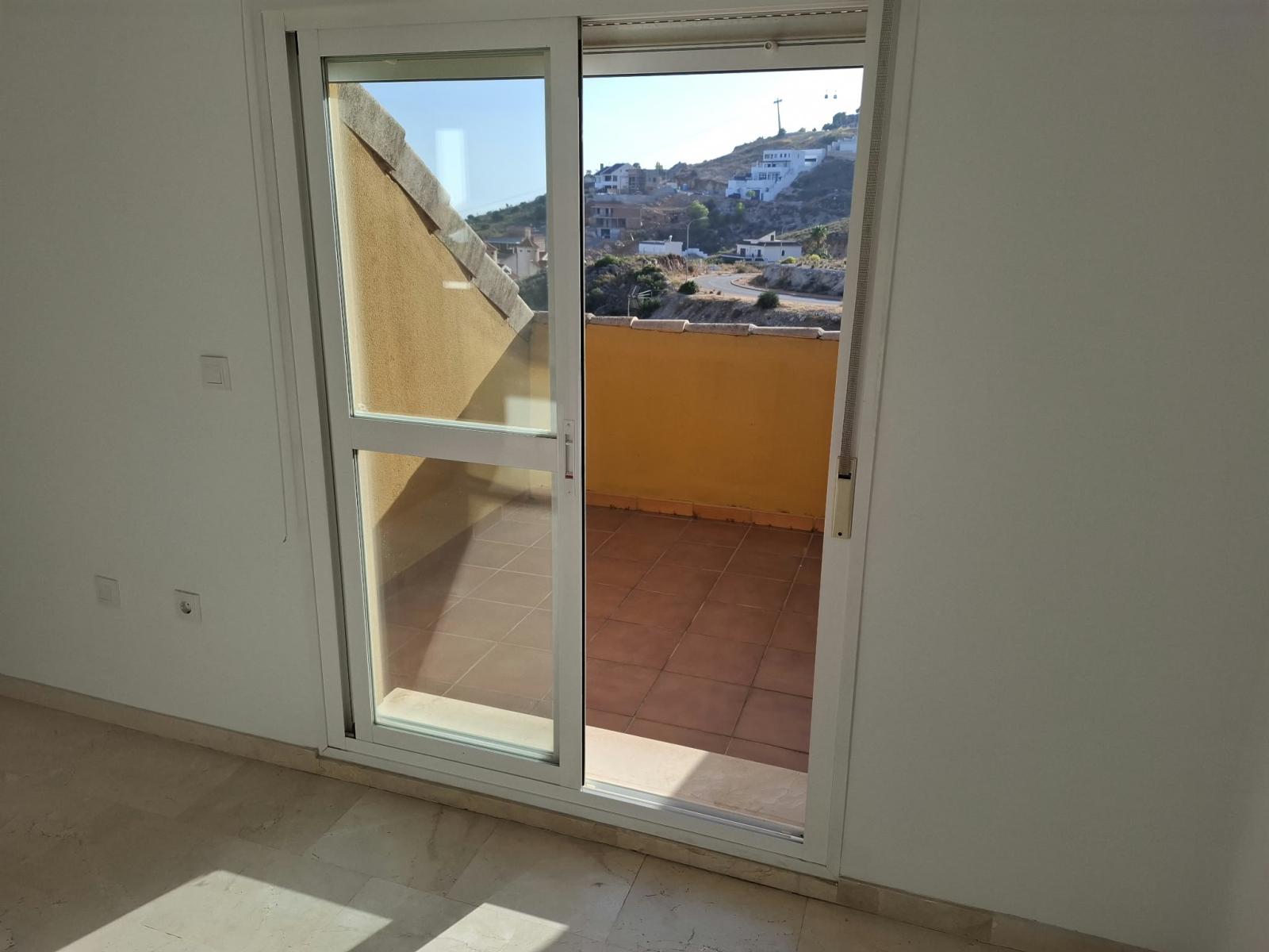 Duplex for Sale in Benalmádena