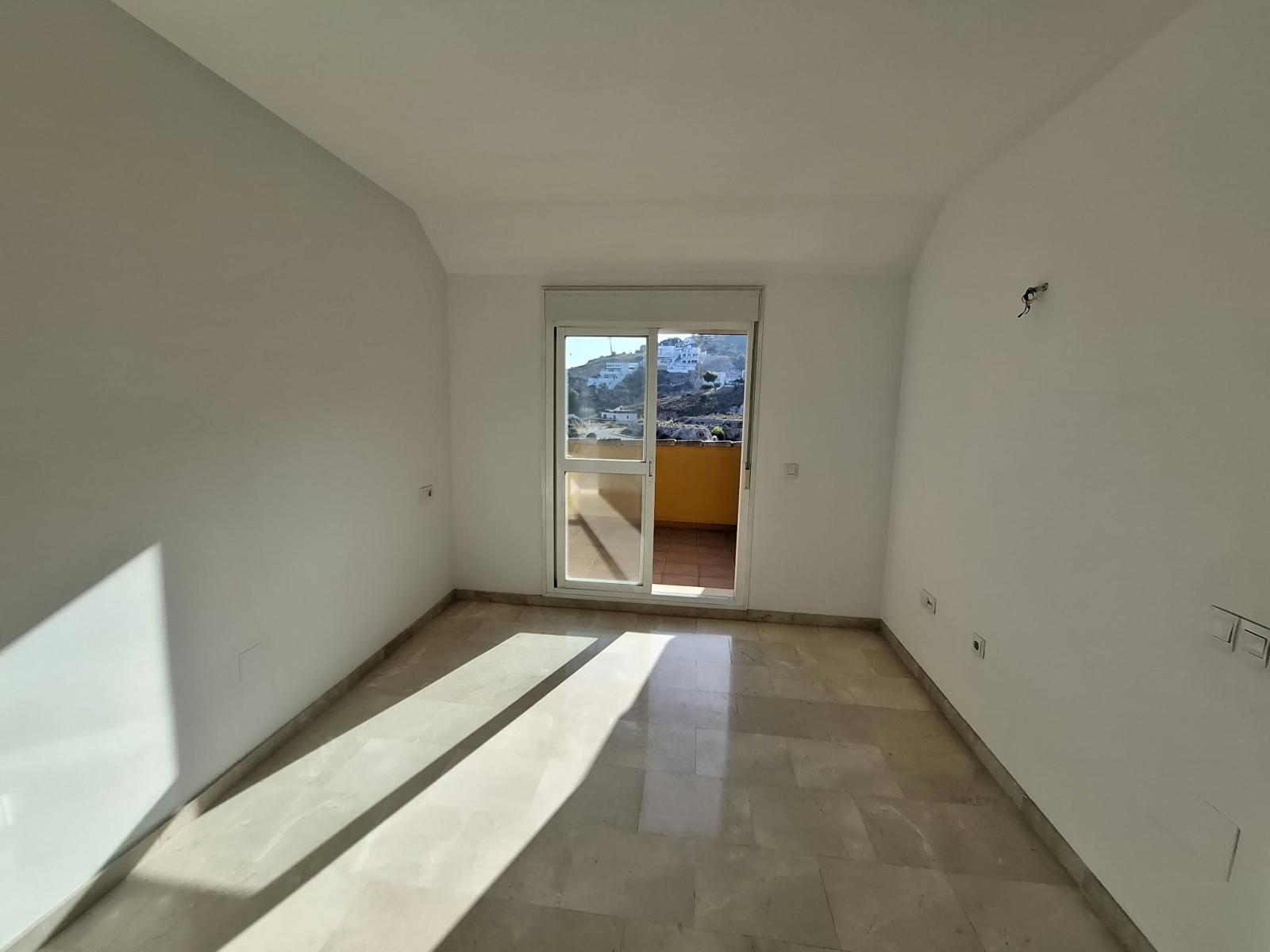 Duplex for Sale in Benalmádena