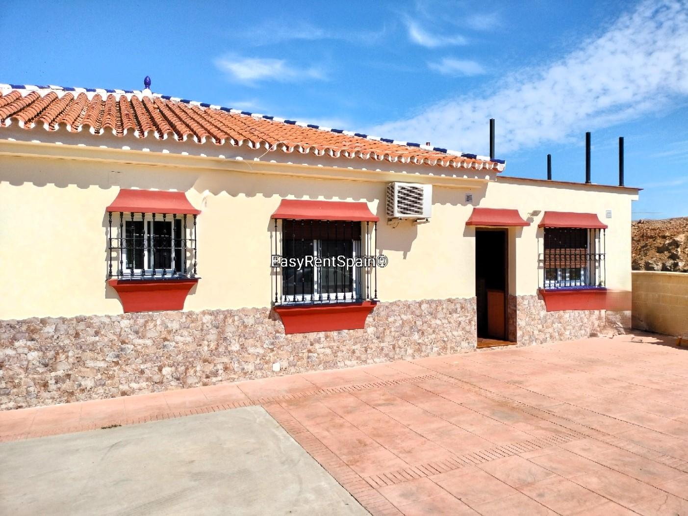 Villa for Rent in Álora