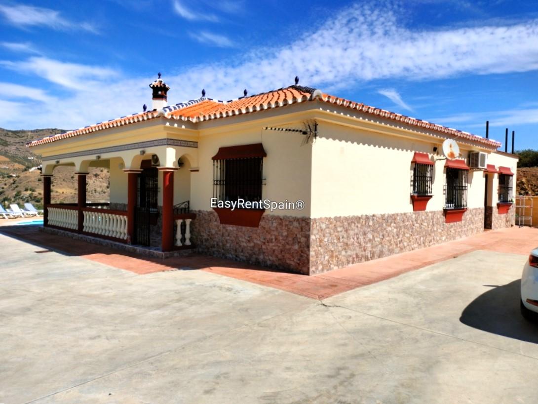 Villa for Rent in Álora