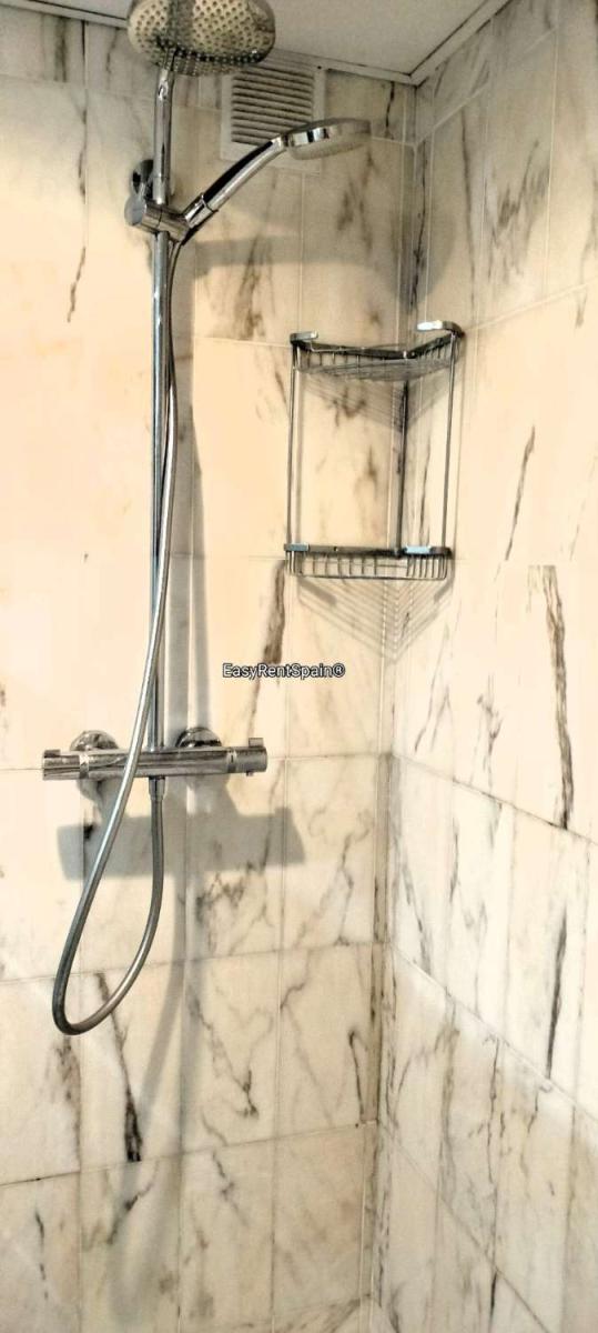 Penthouse for Rent in Benalmádena
