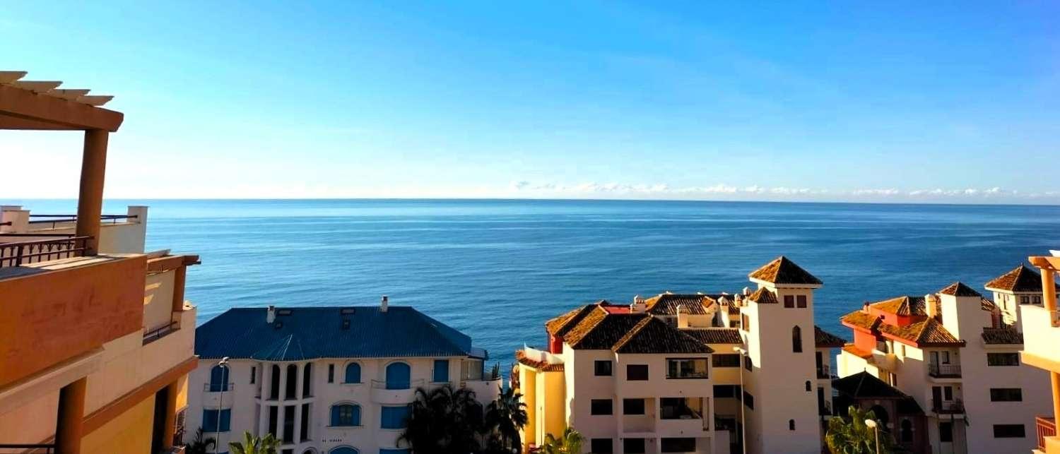 Penthouse for Rent in Benalmádena