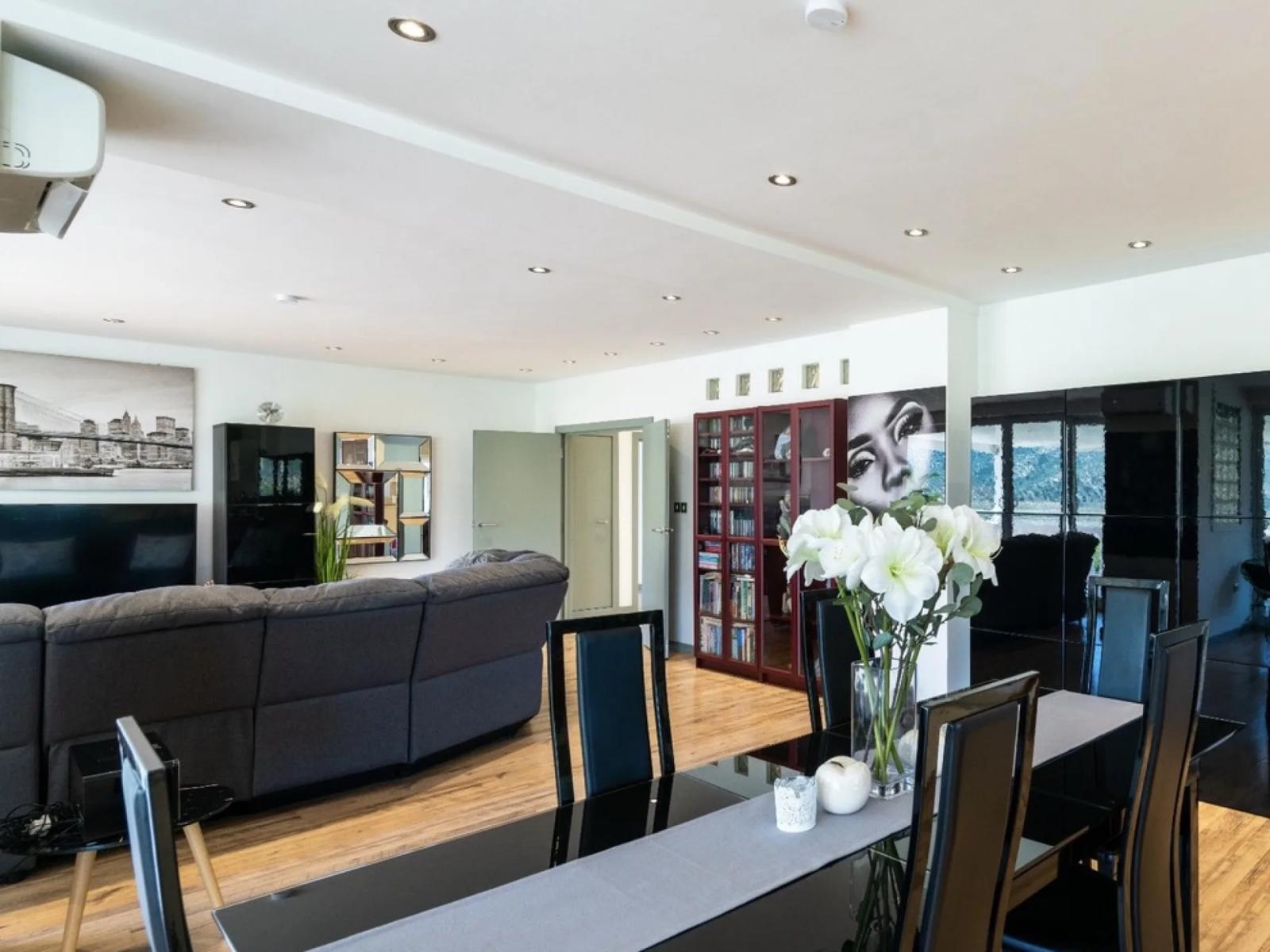 Casa en Venta en Iznájar