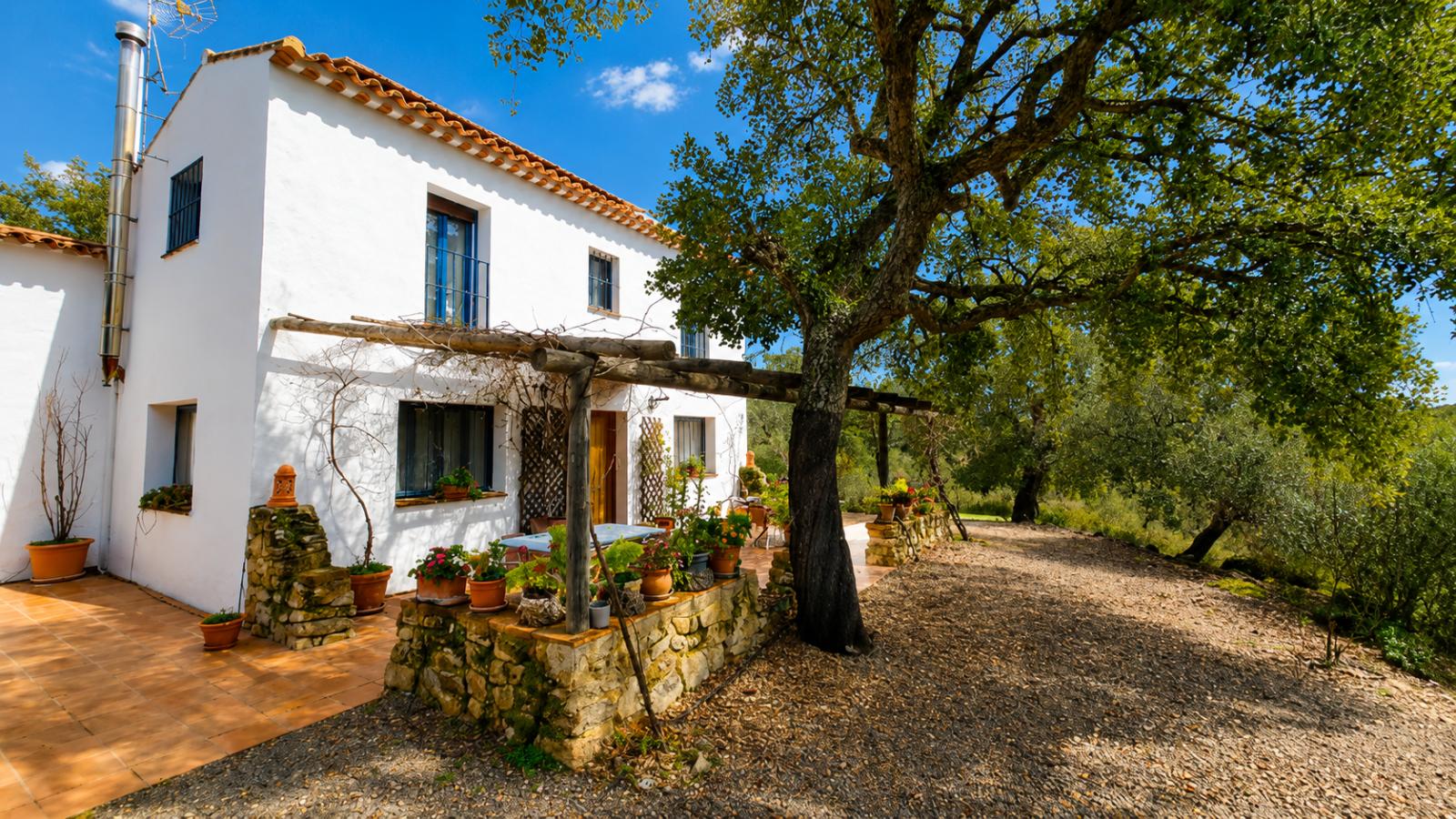 House for Sale in Fuenteheridos