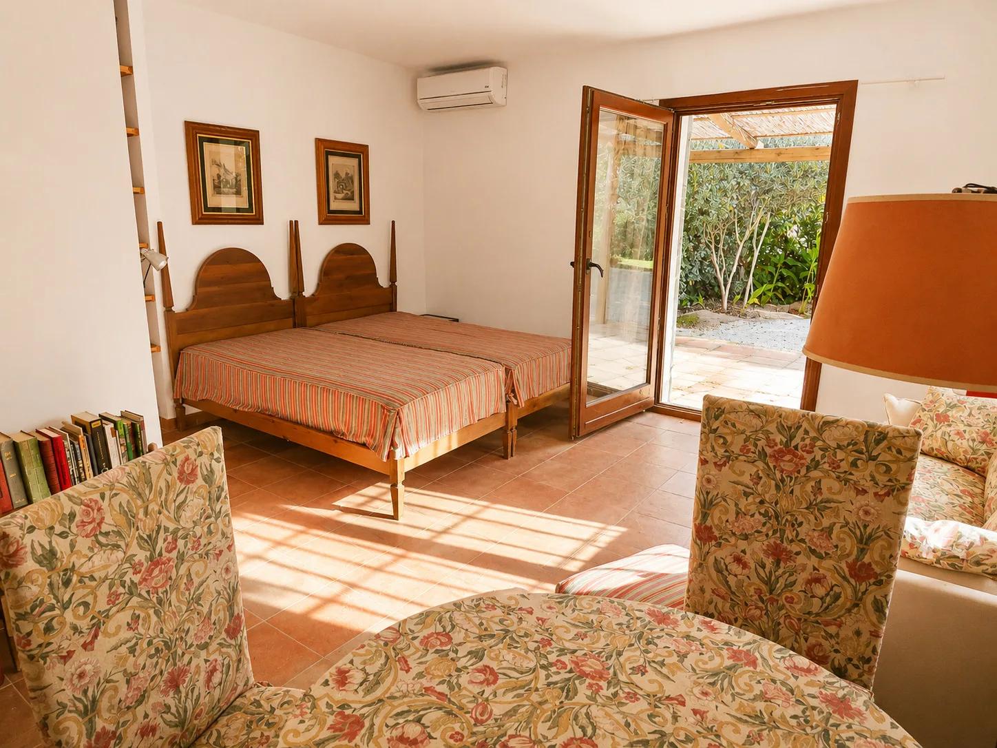 House for Sale in Órgiva