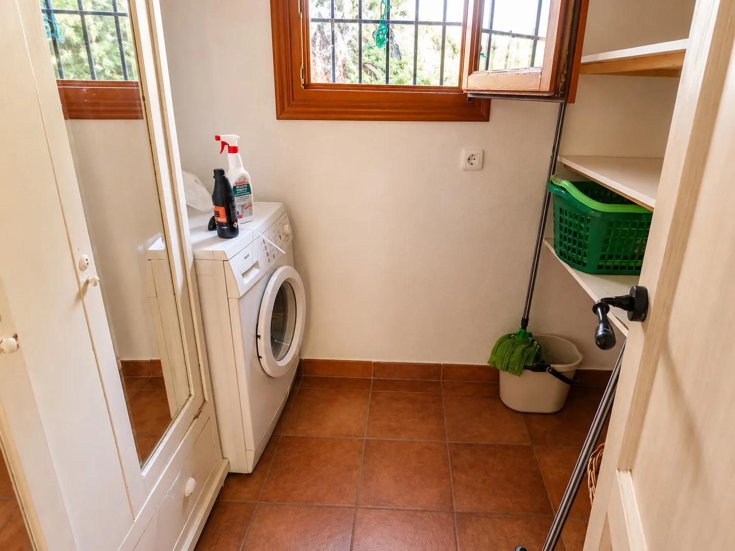 House for Sale in Órgiva