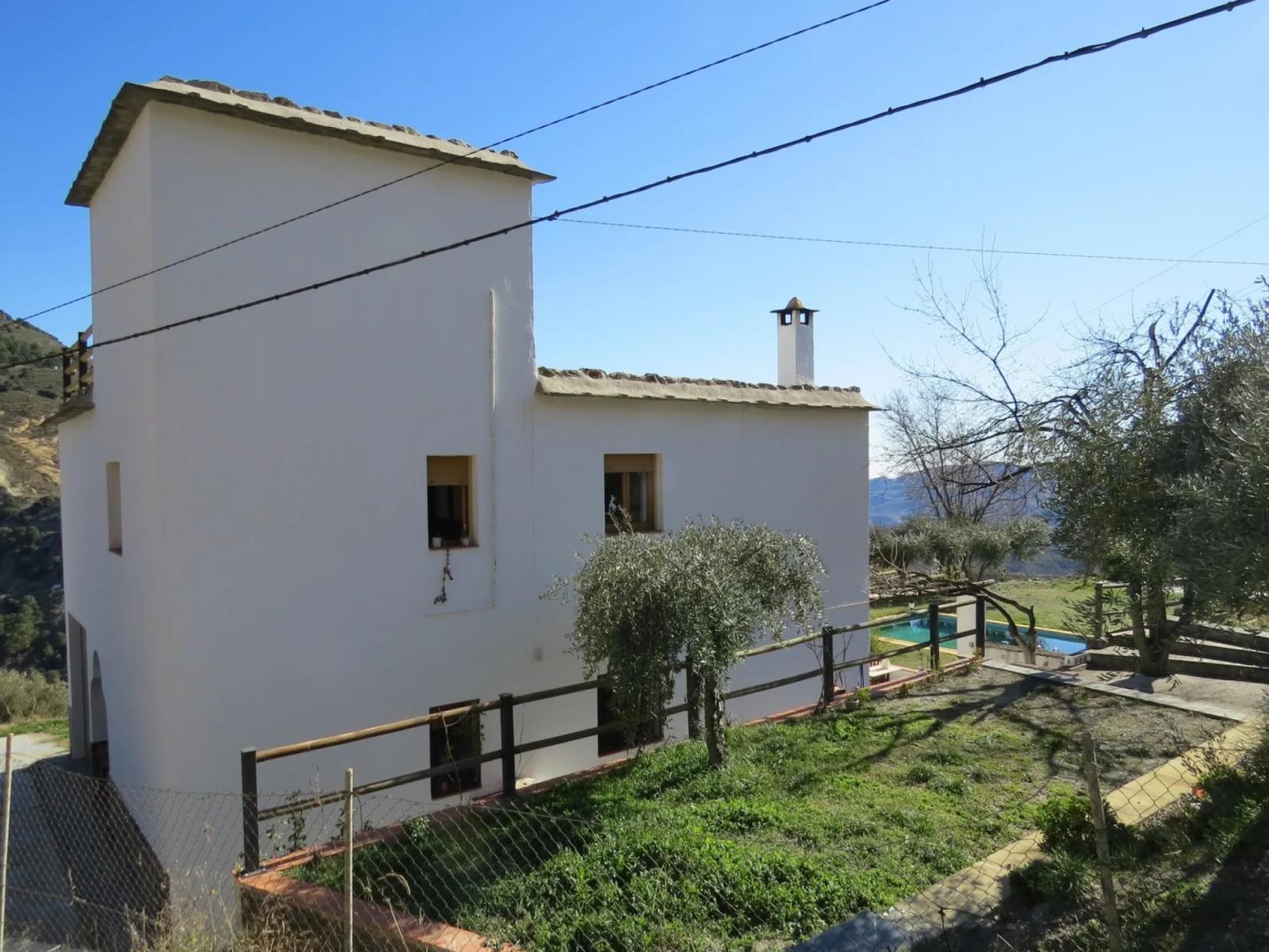 House for Sale in Bérchules