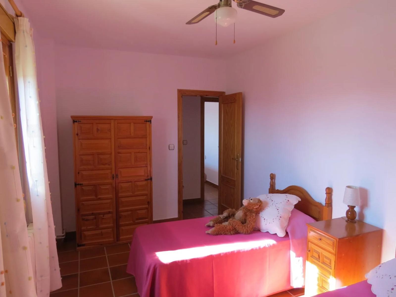 House for Sale in Bérchules