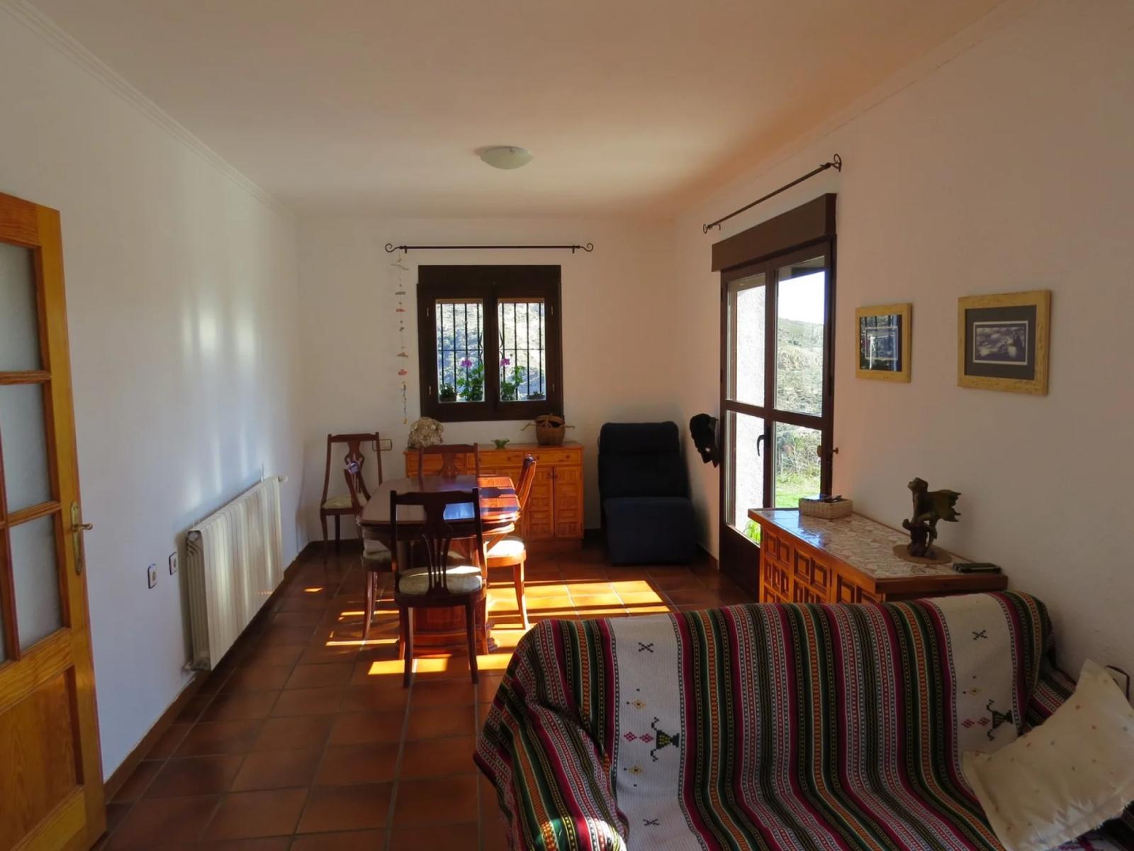 House for Sale in Bérchules
