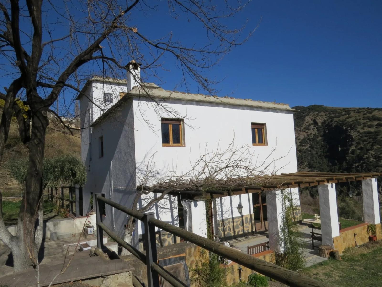 House for Sale in Bérchules