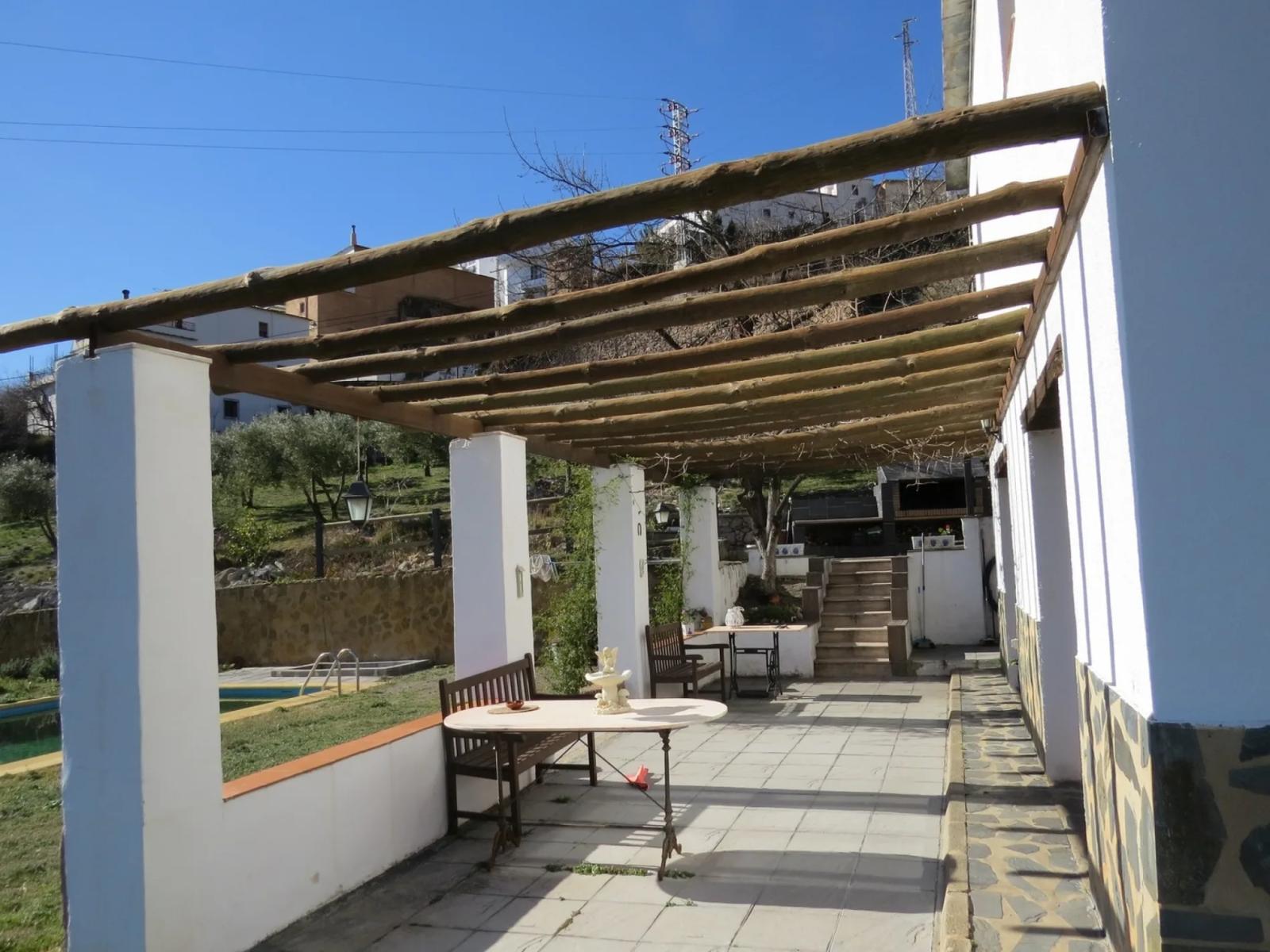 House for Sale in Bérchules
