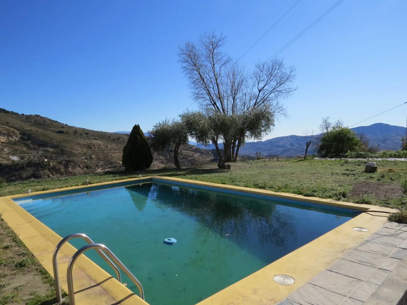 House for Sale in Bérchules