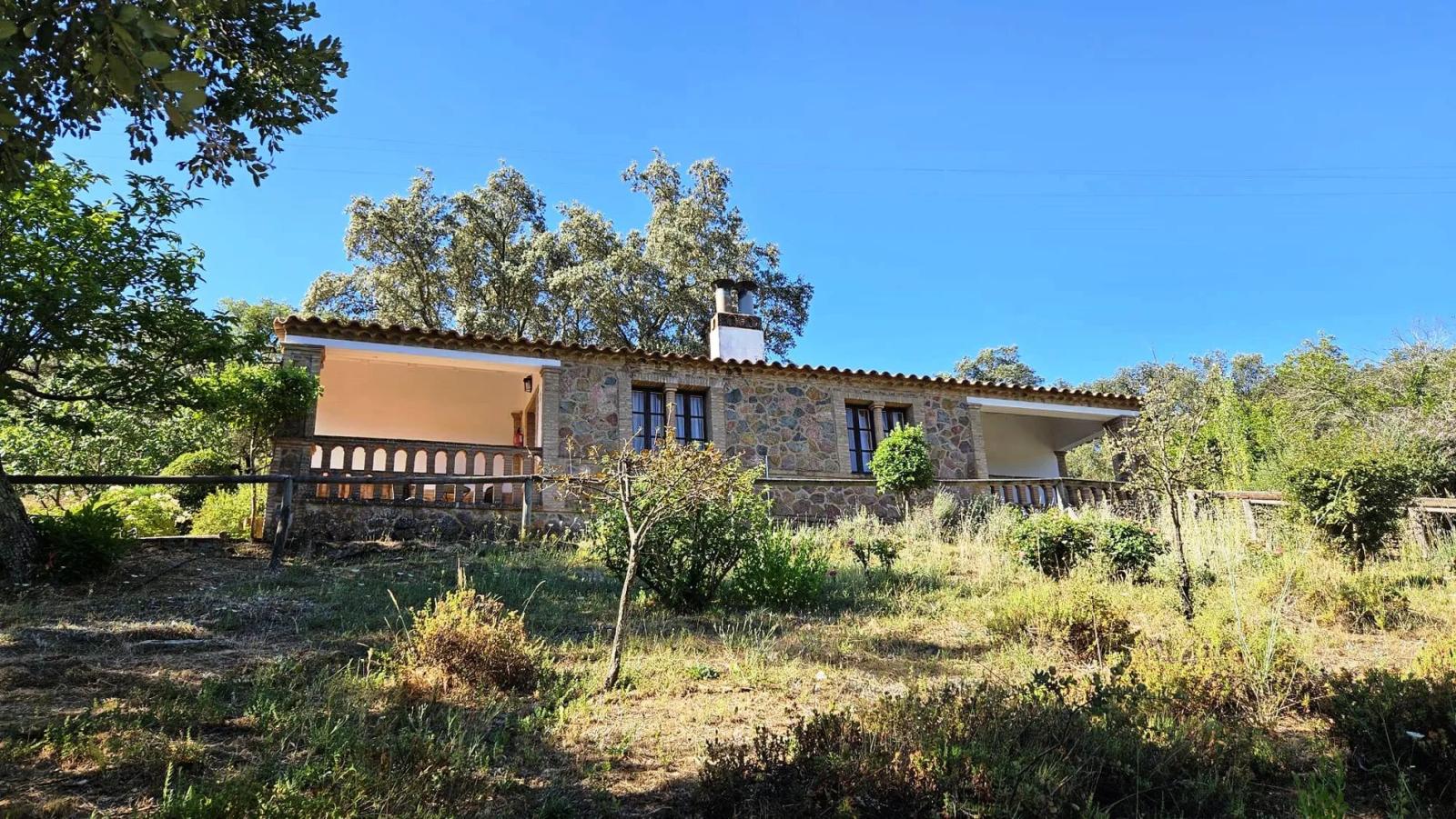 Casa en Venta en Aracena