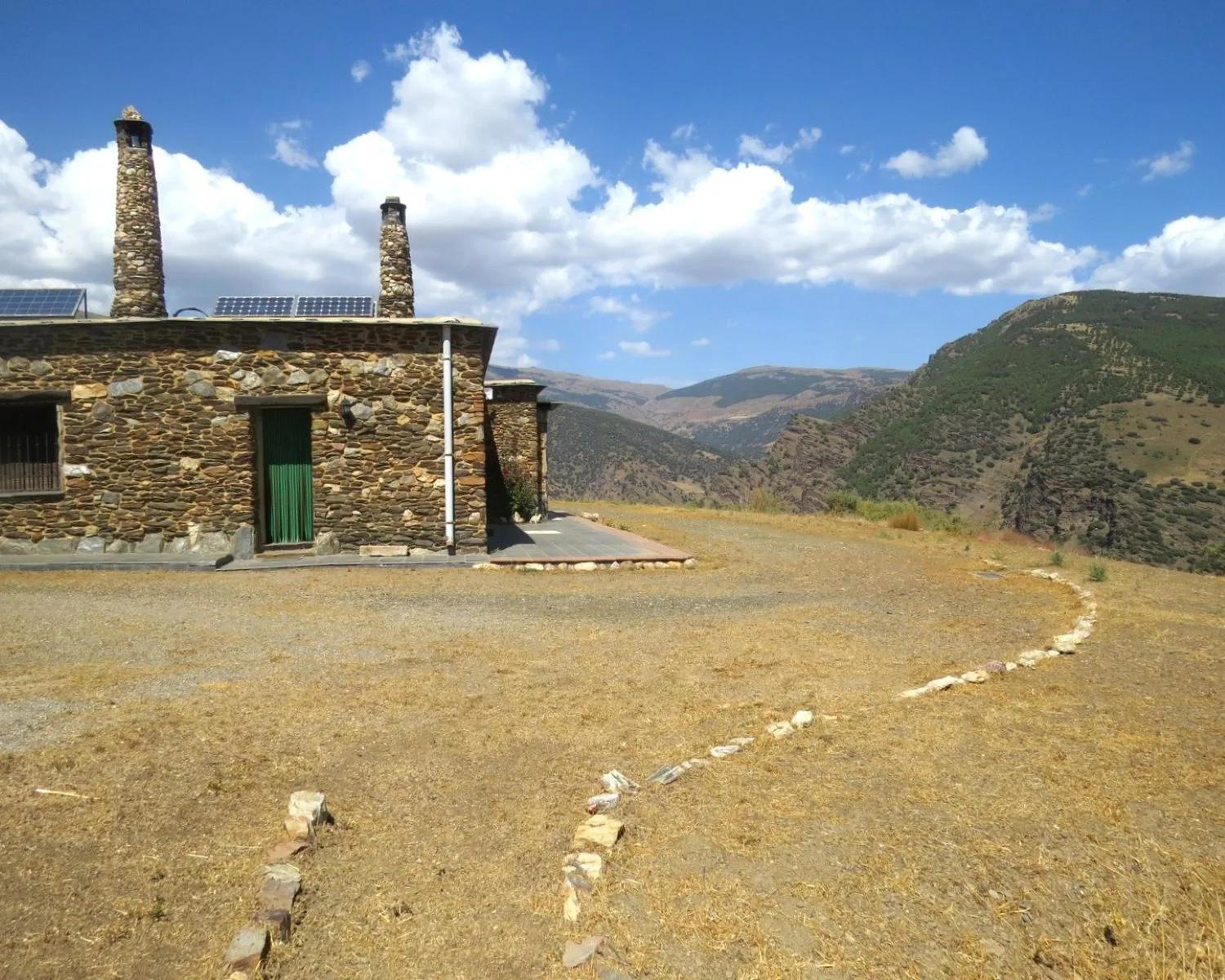 House for Sale in Bérchules
