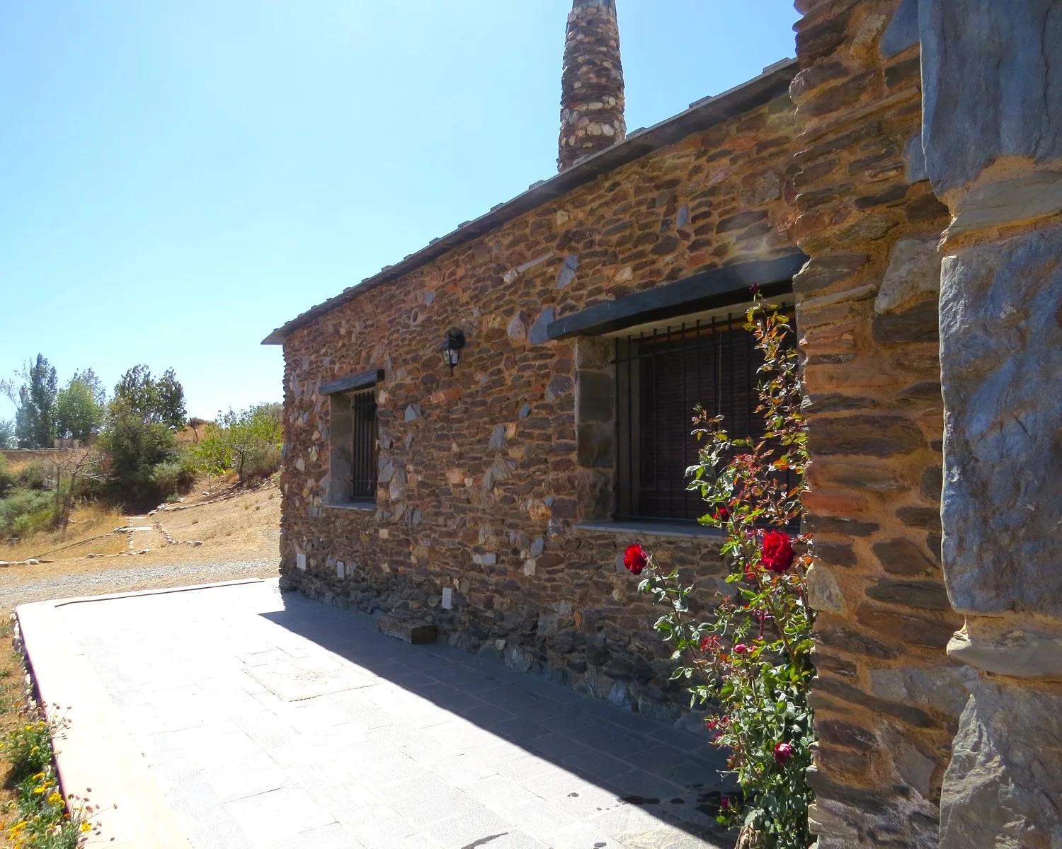 House for Sale in Bérchules