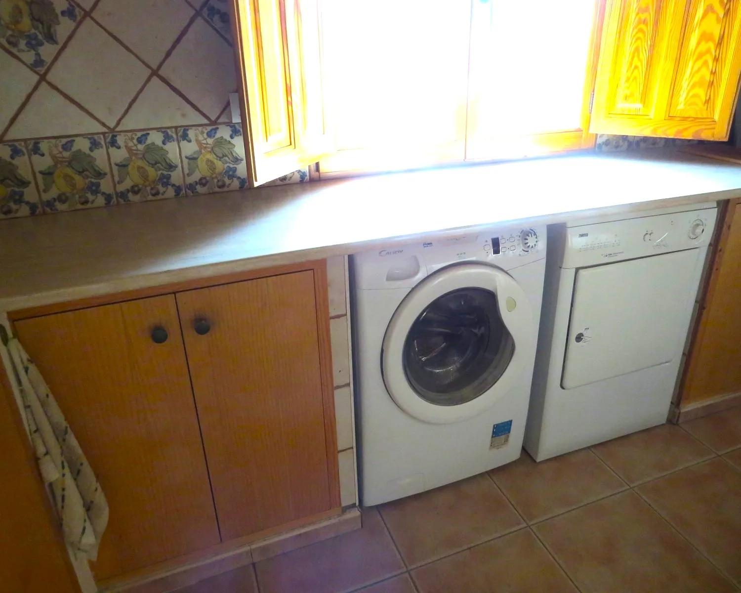 House for Sale in Bérchules