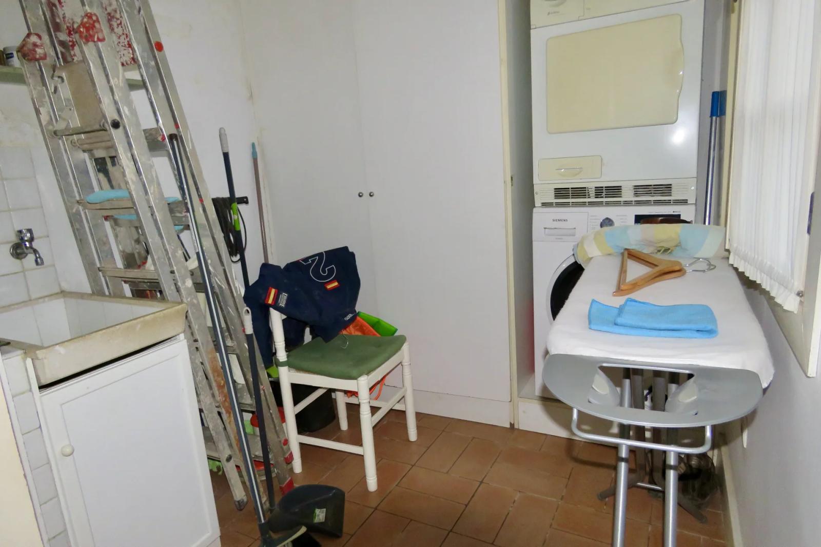 House for Sale in Osuna