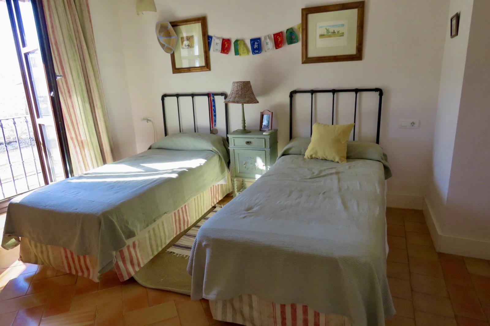 House for Sale in Osuna