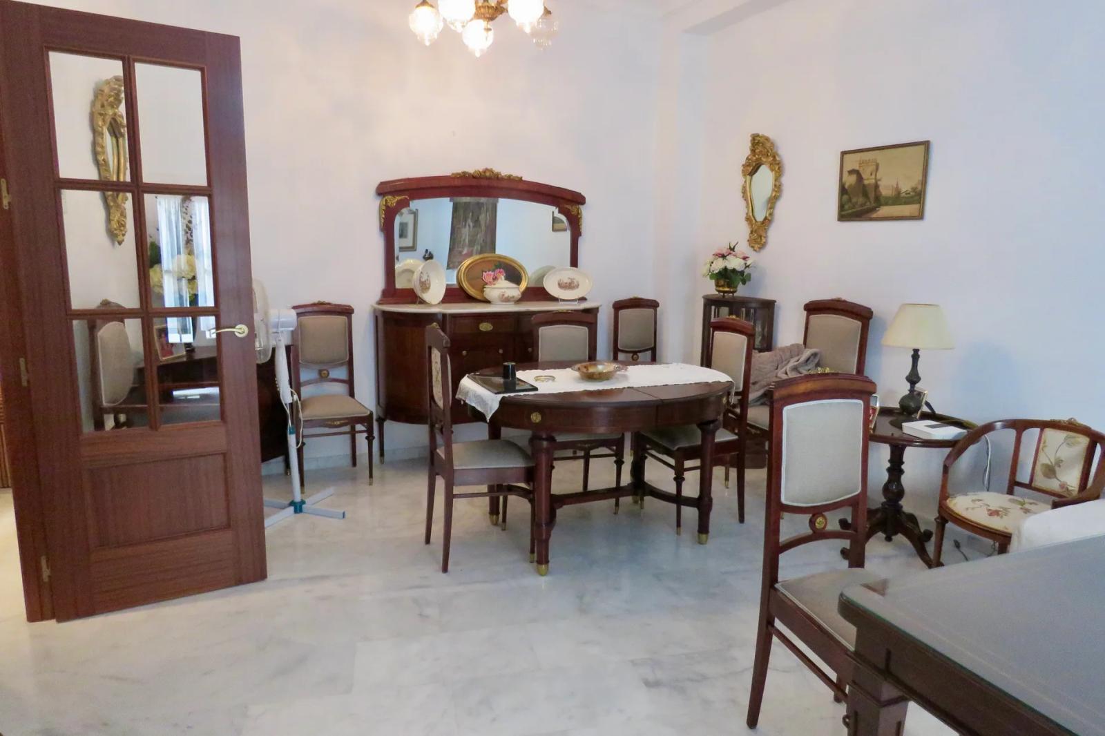 Casa en Venta en Osuna