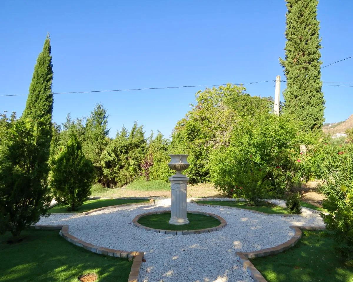 House for Sale in Loja