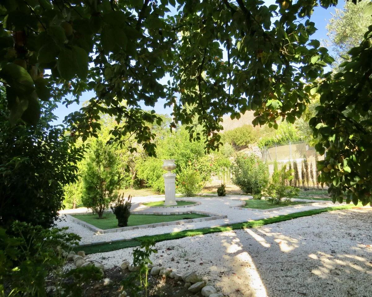 House for Sale in Loja