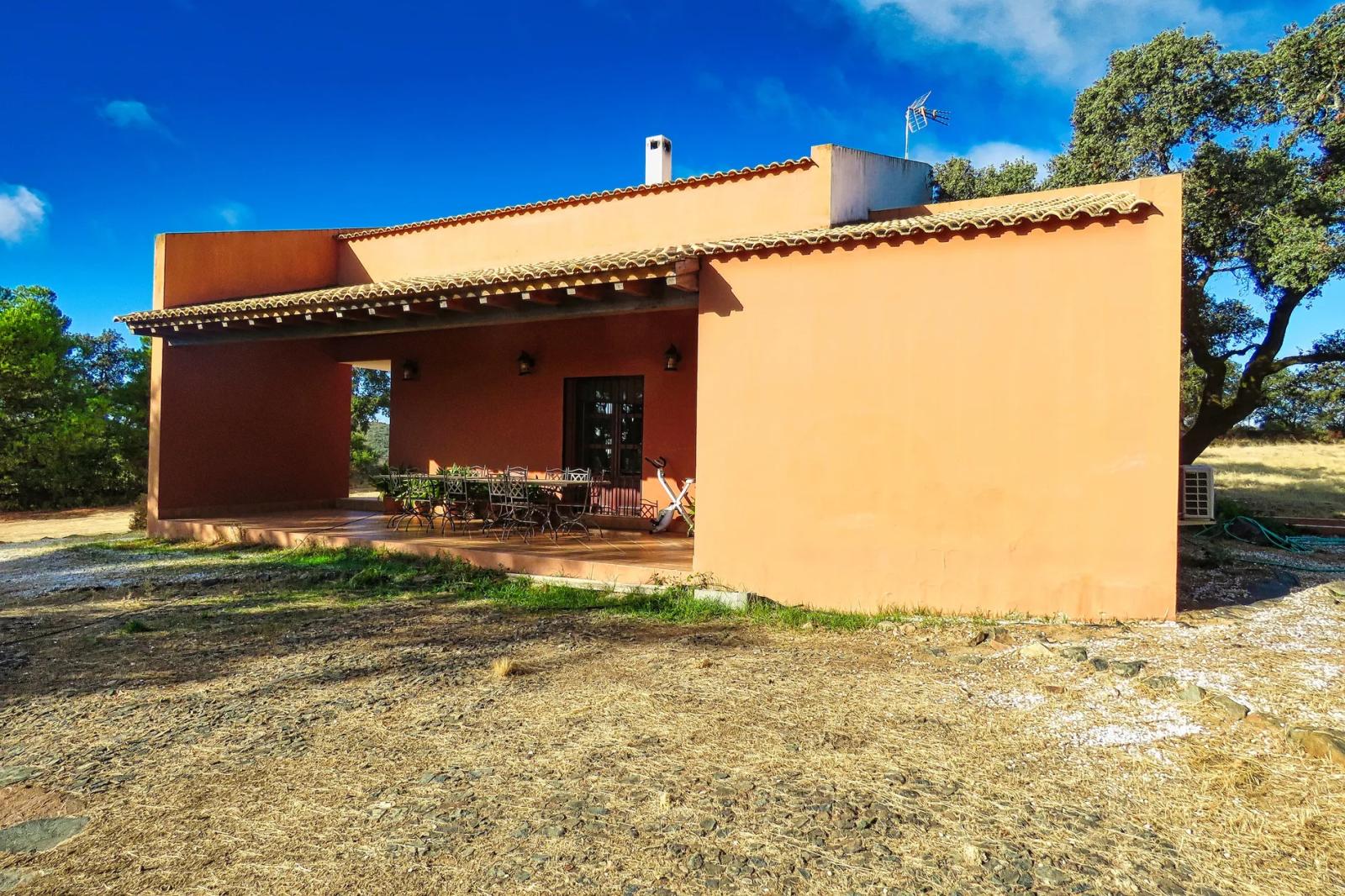 Casa en Venta en El Castillo de las Guardas