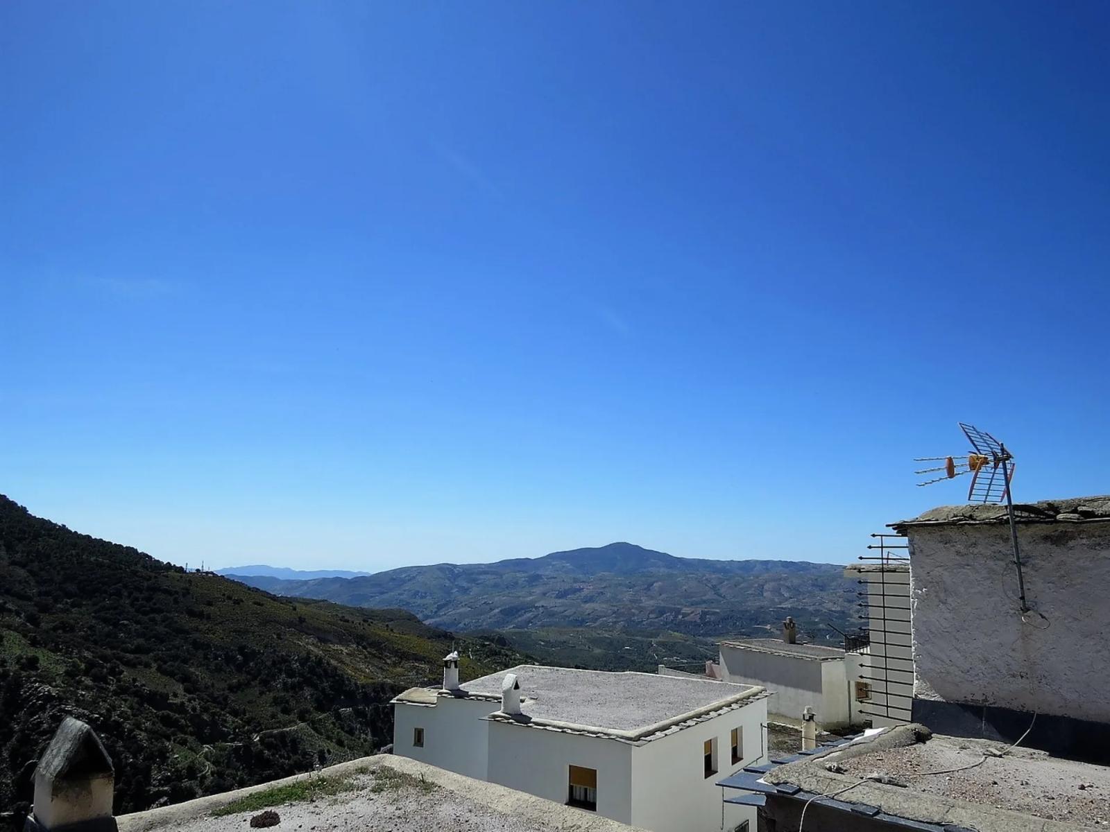 House for Sale in Bérchules
