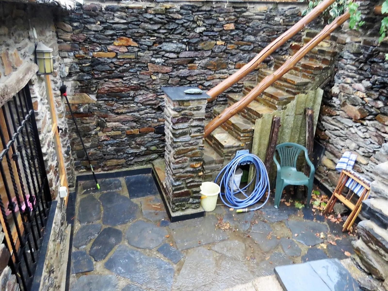 House for Sale in Bérchules
