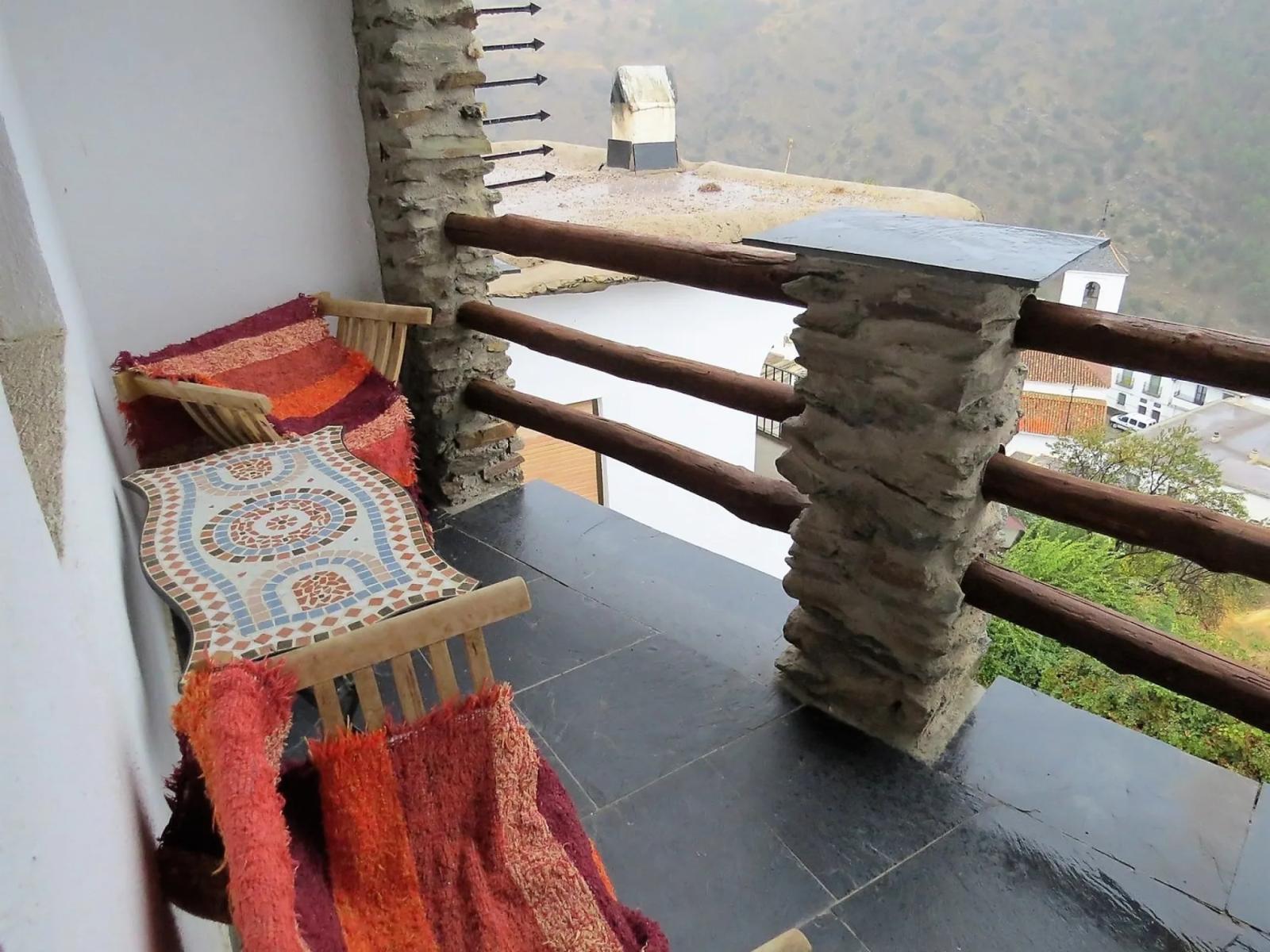 House for Sale in Bérchules