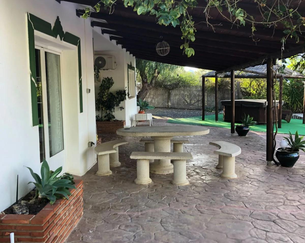 House for Sale in Valle de Abdalajís