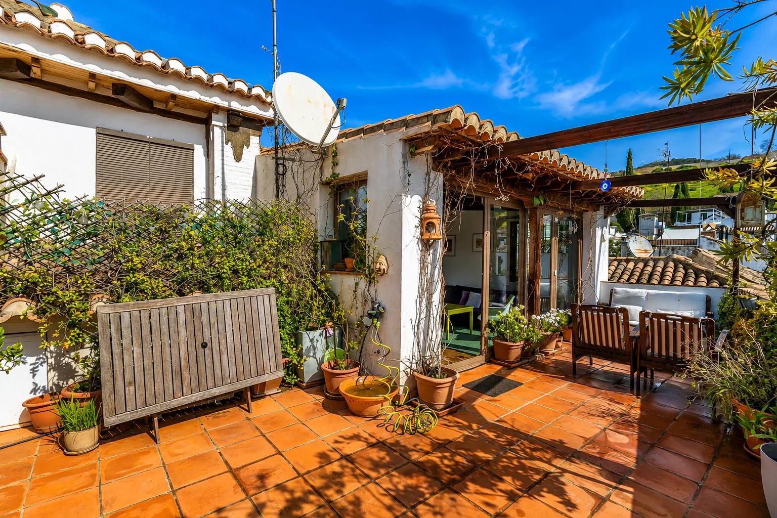 House for Sale in Granada