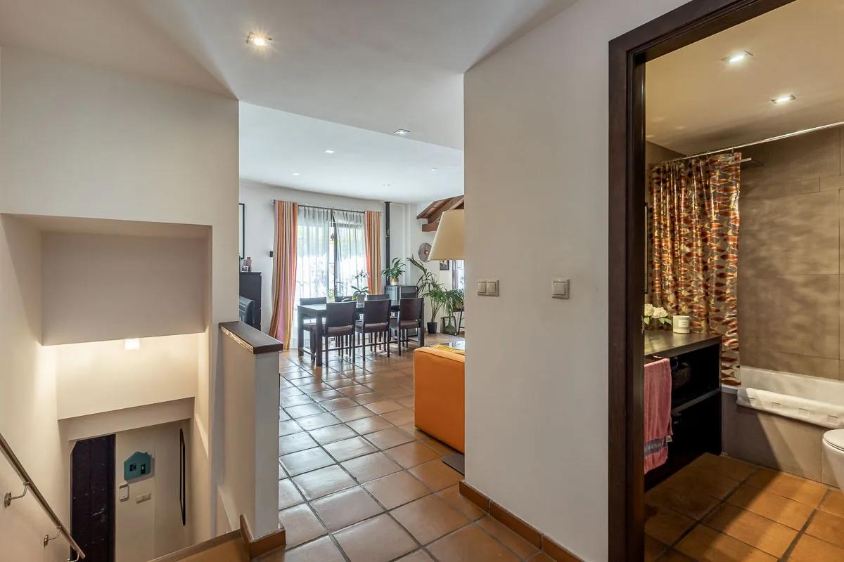 House for Sale in Granada