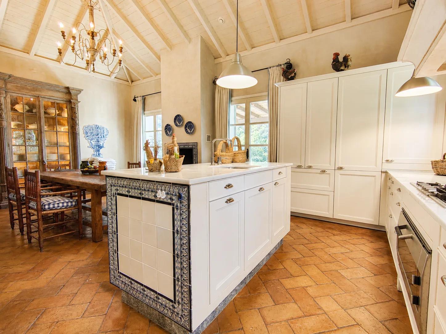 House for Sale in Cortes de la Frontera
