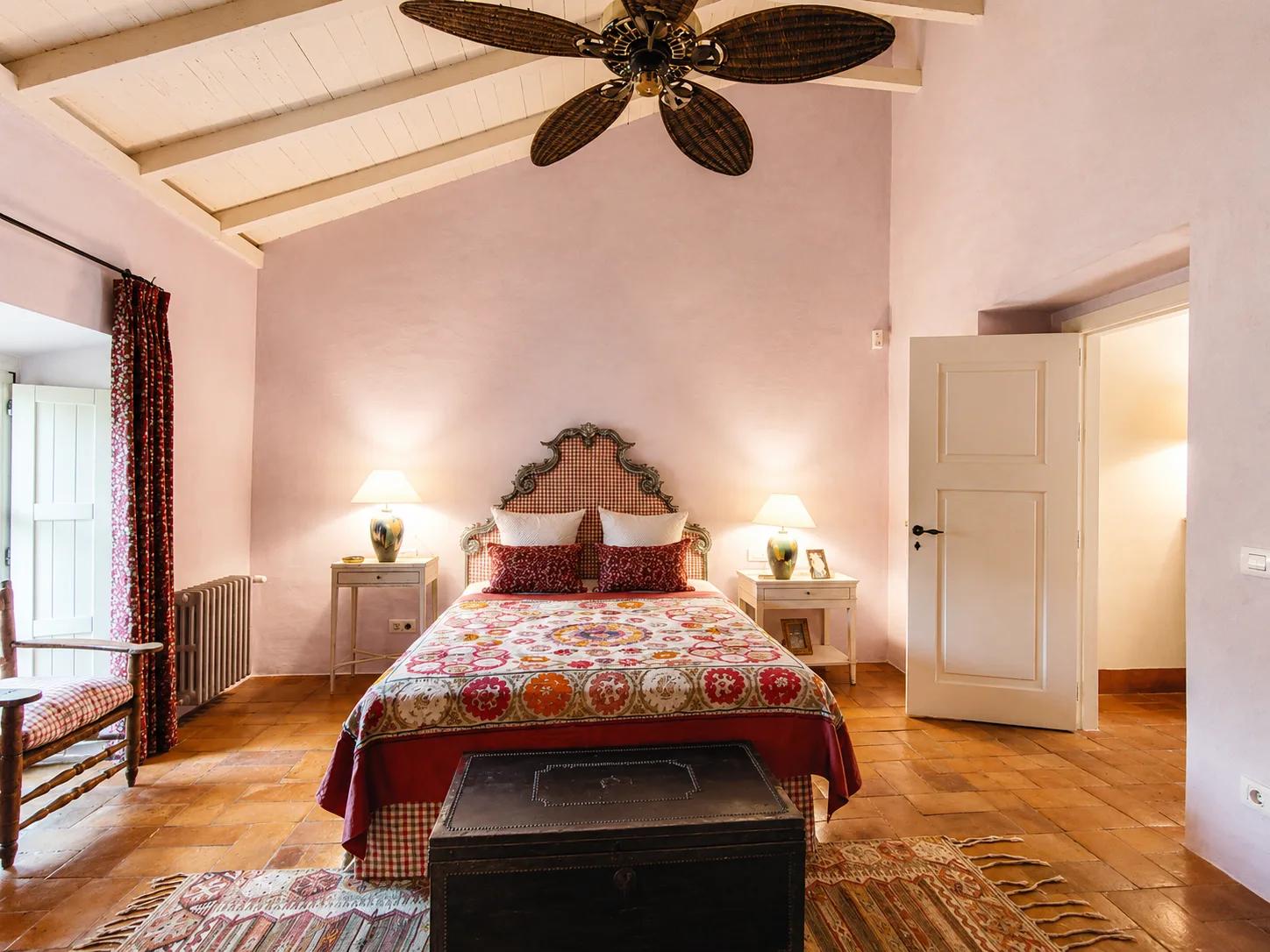 House for Sale in Cortes de la Frontera