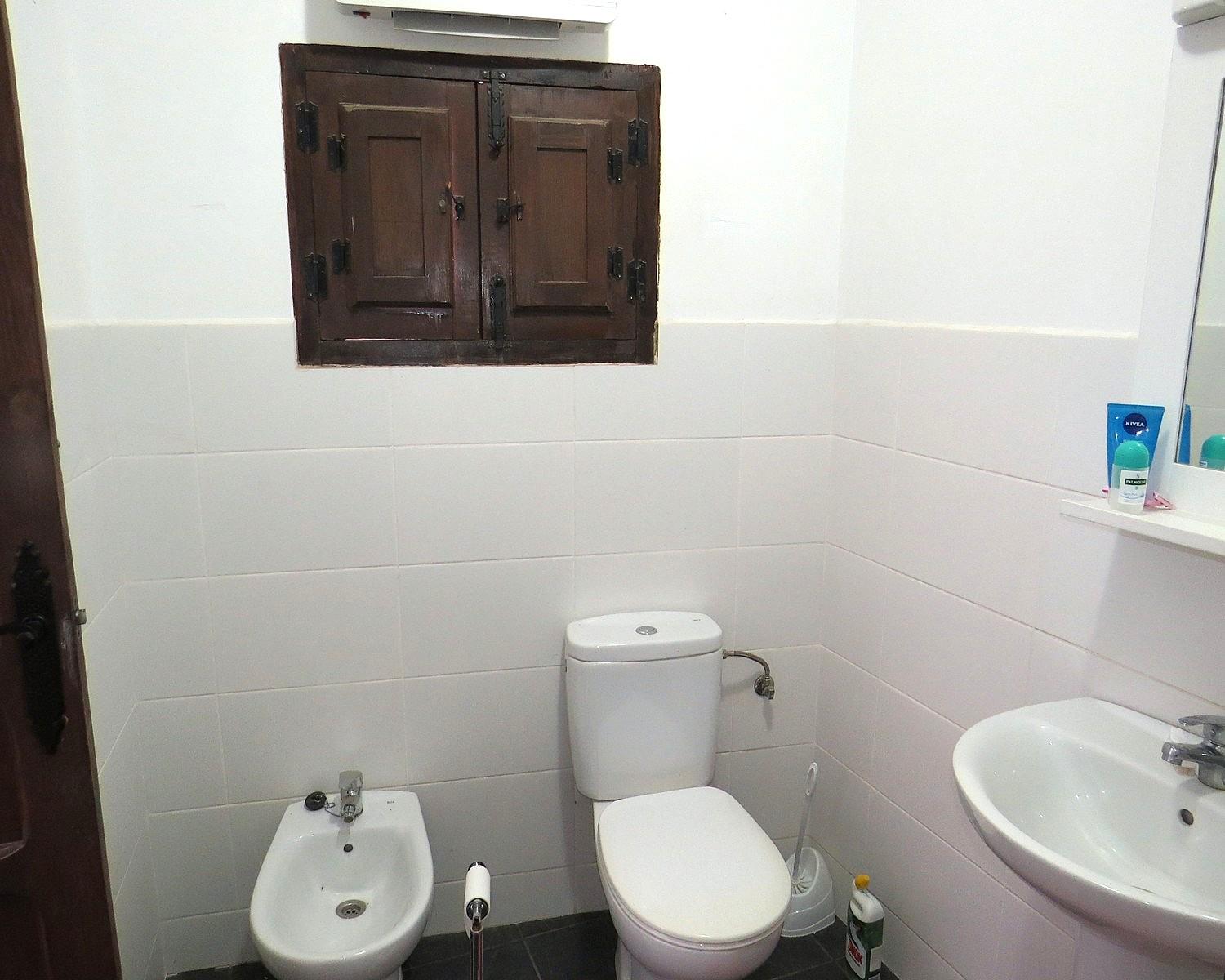 House for Sale in Cádiar