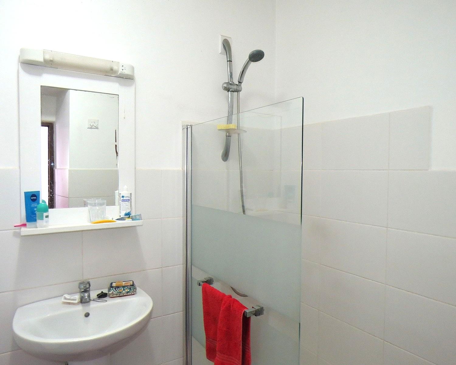 House for Sale in Cádiar