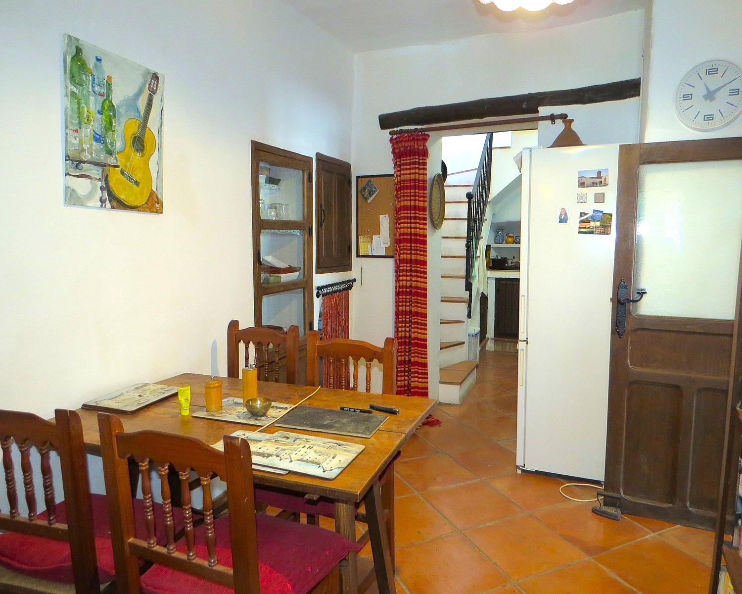 House for Sale in Cádiar