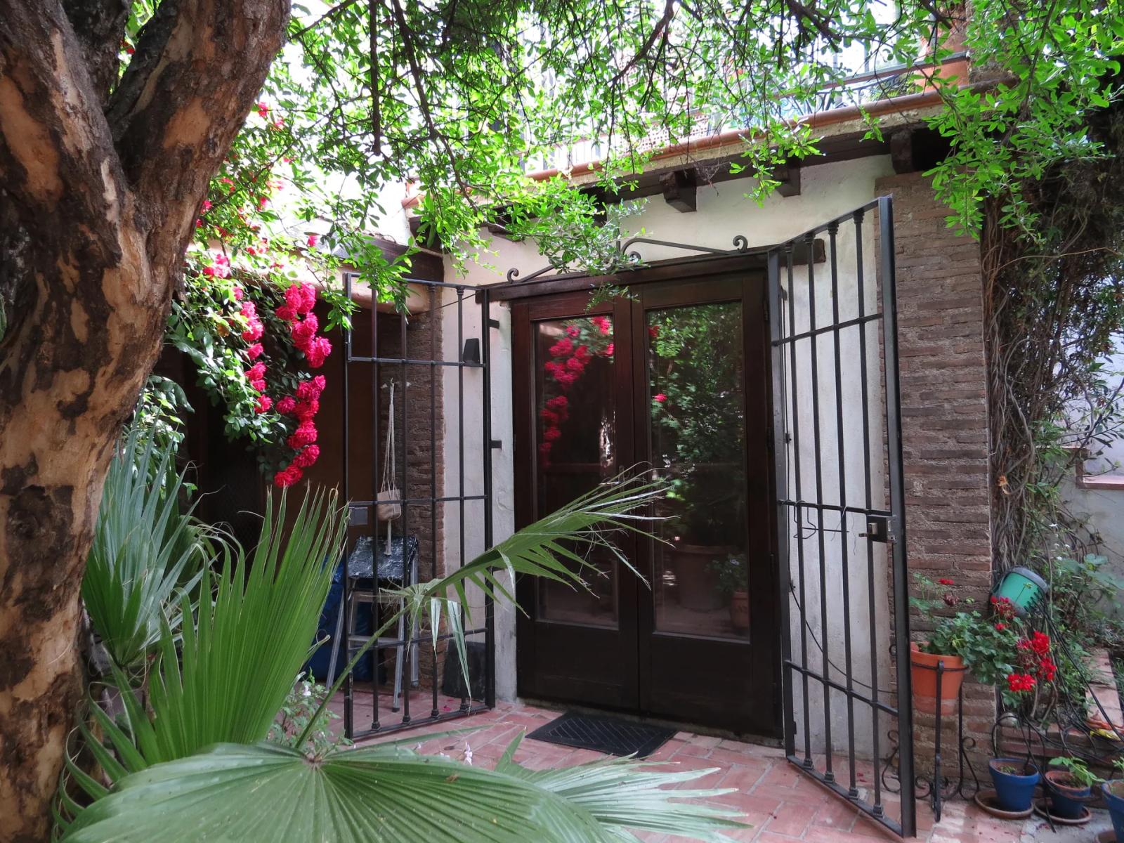 House for Sale in Granada