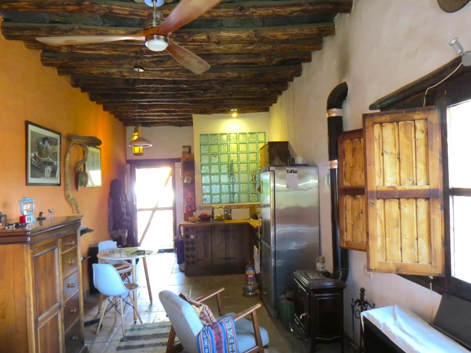 House for Sale in Bérchules