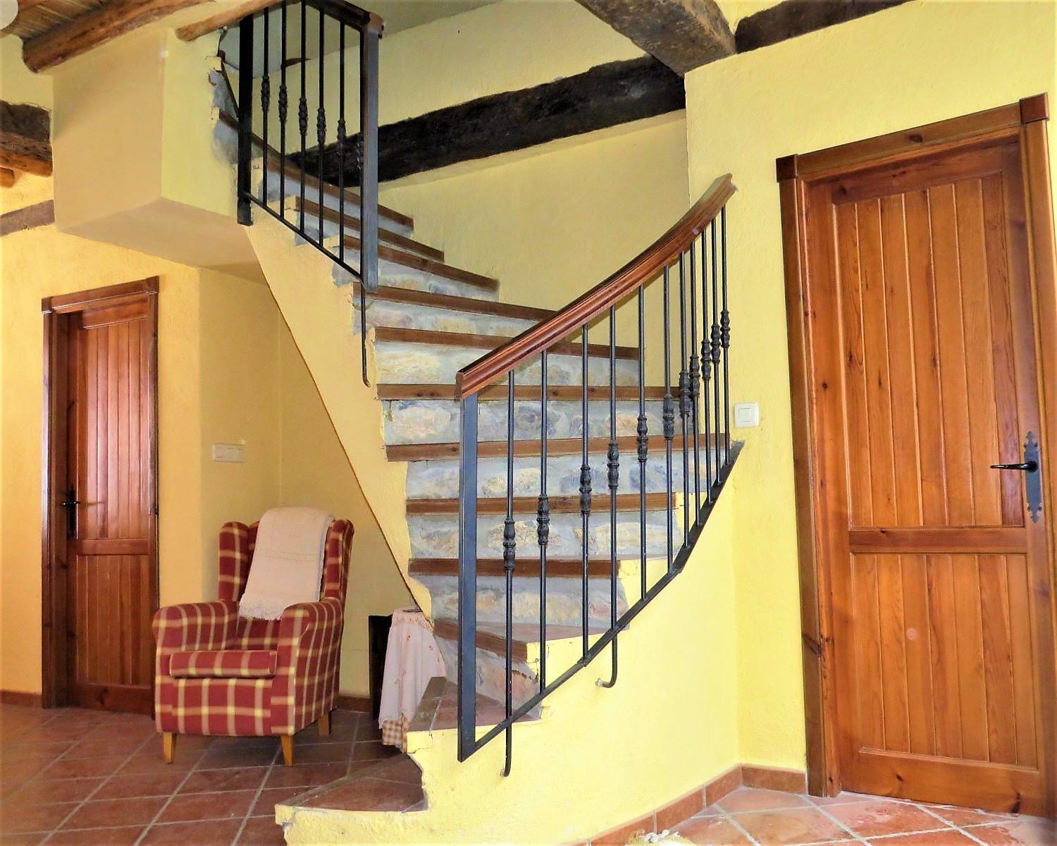 House for Sale in Cádiar