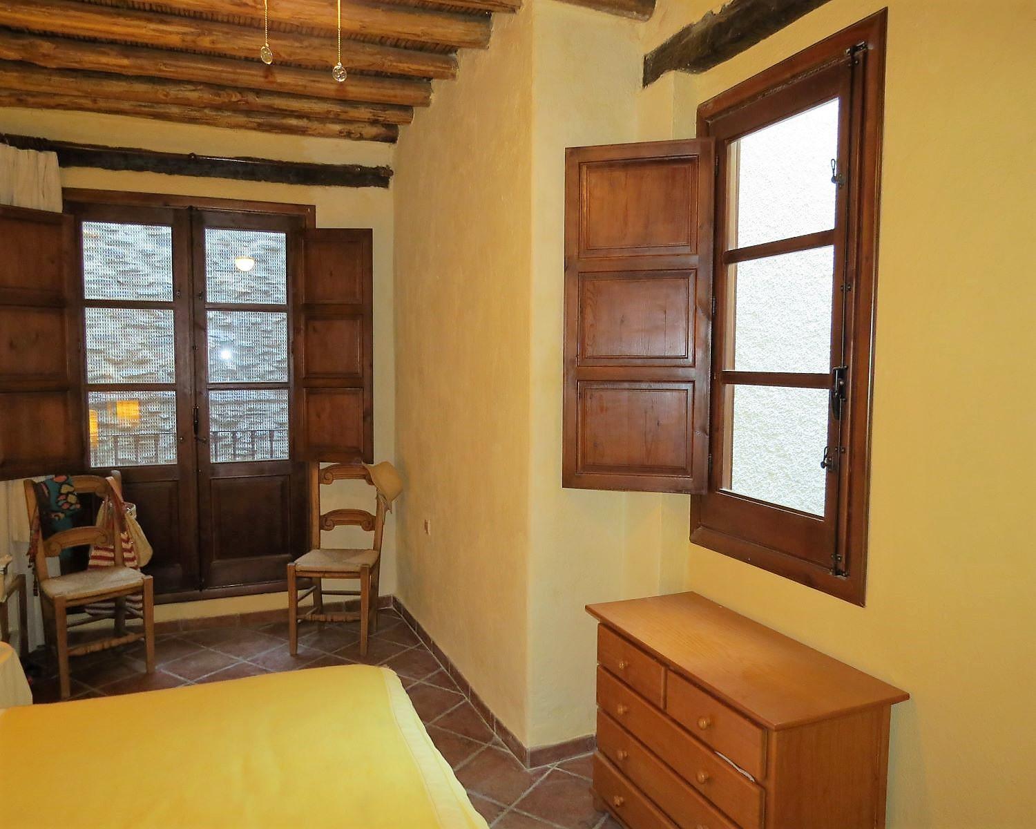 House for Sale in Cádiar