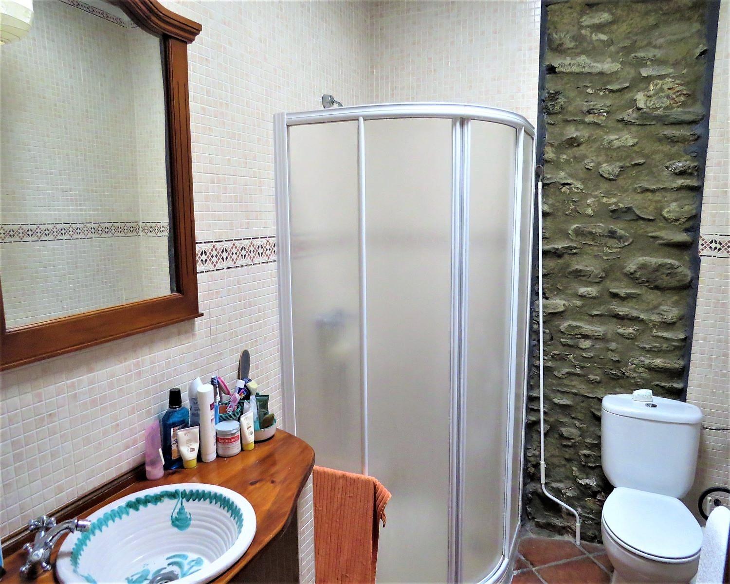House for Sale in Cádiar
