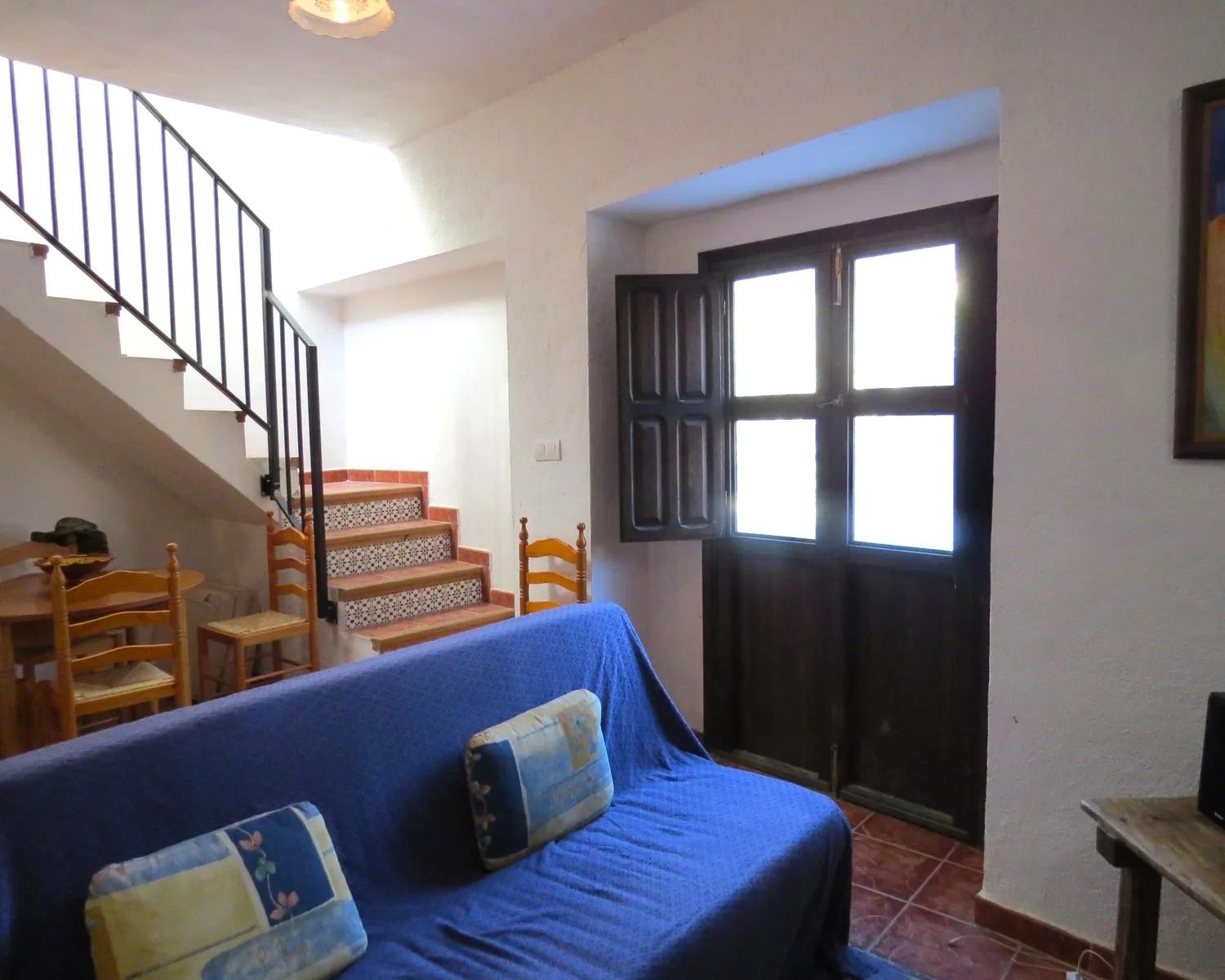 House for Sale in Cádiar