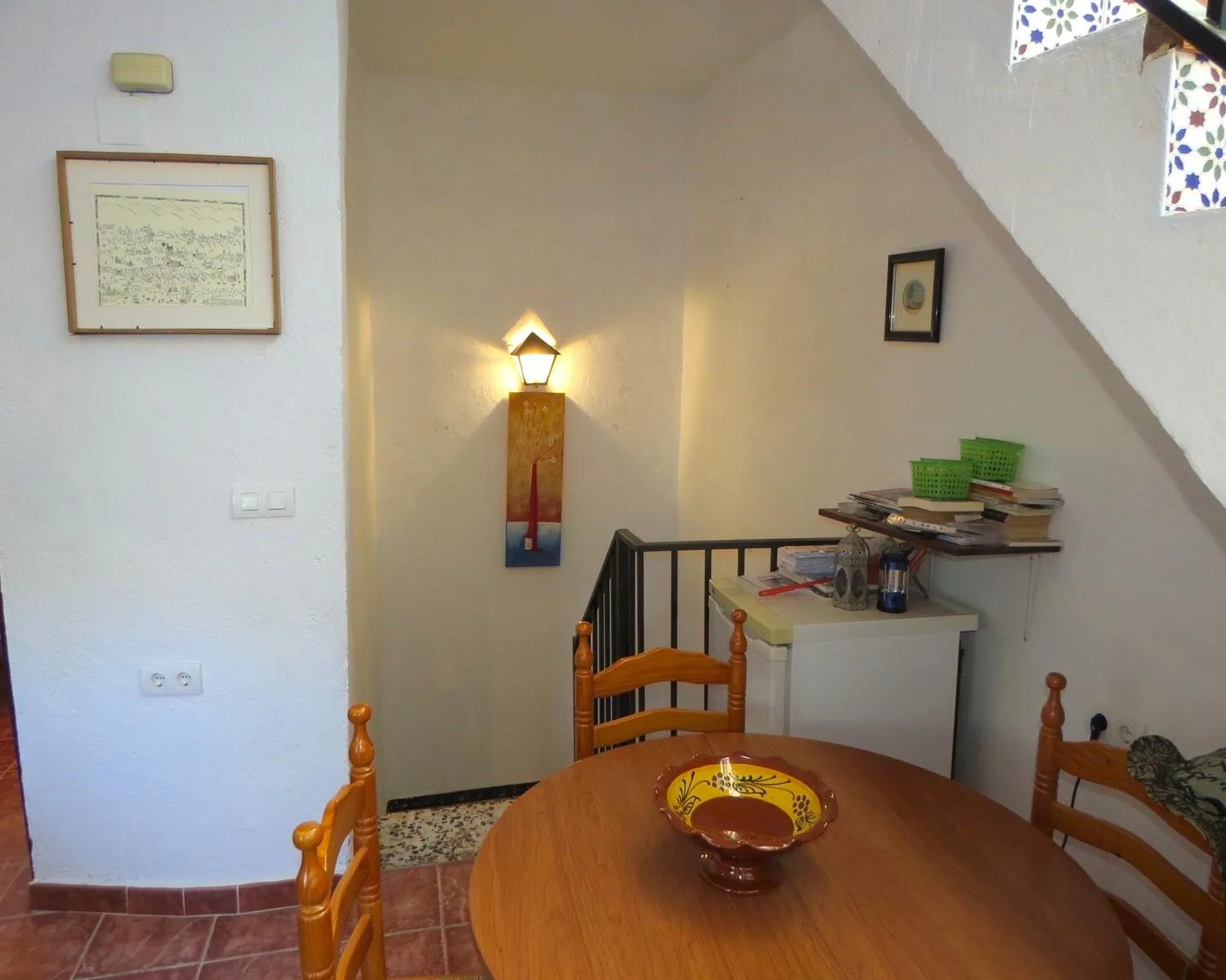 House for Sale in Cádiar