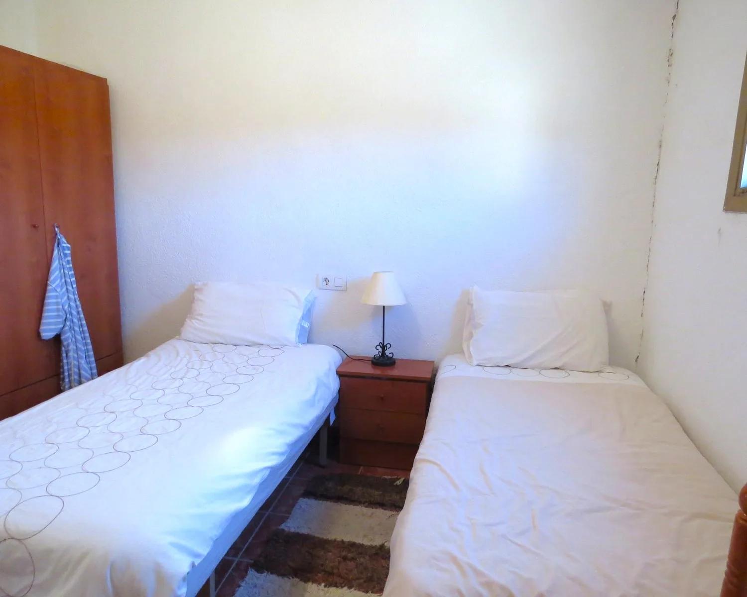 House for Sale in Cádiar