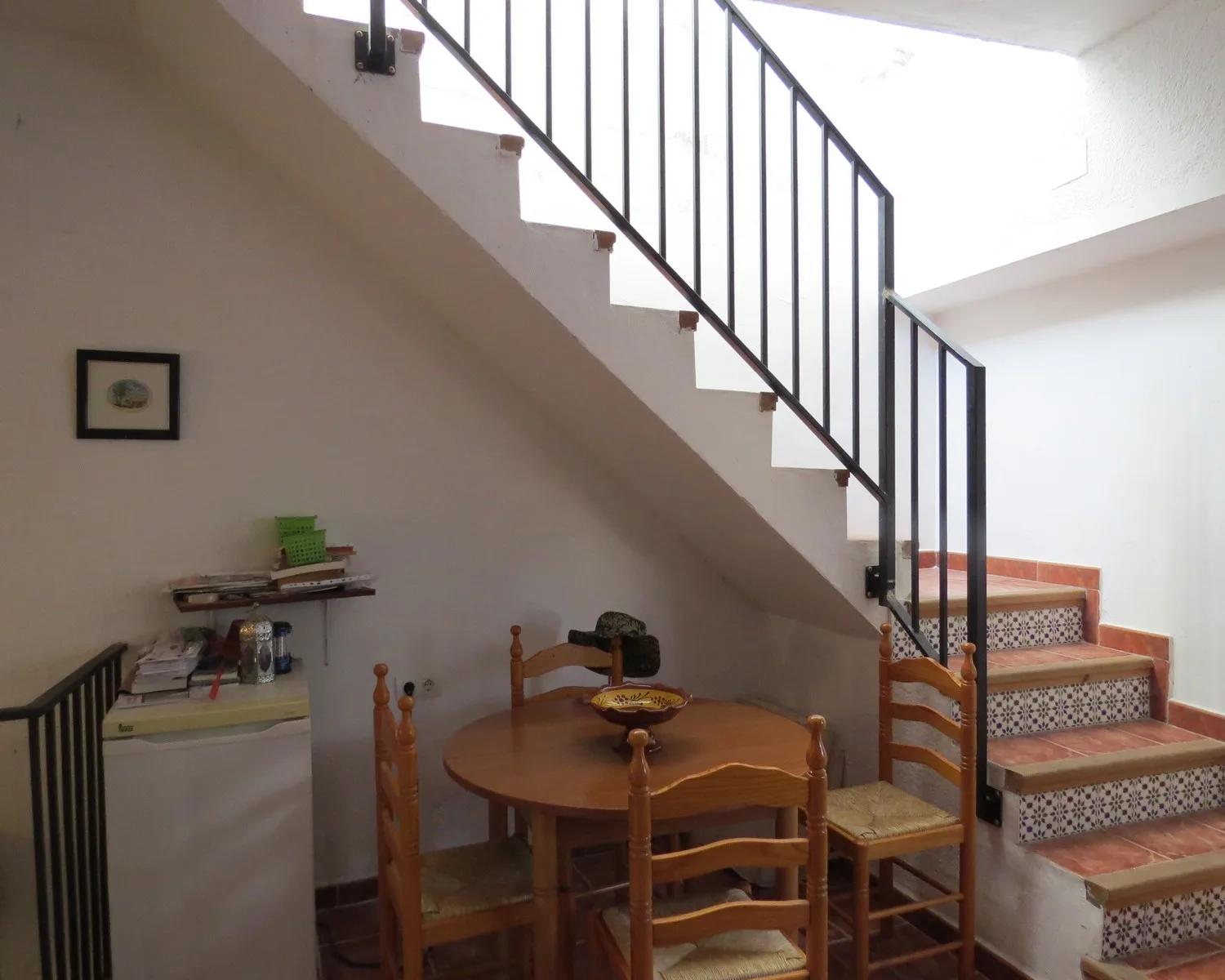 House for Sale in Cádiar