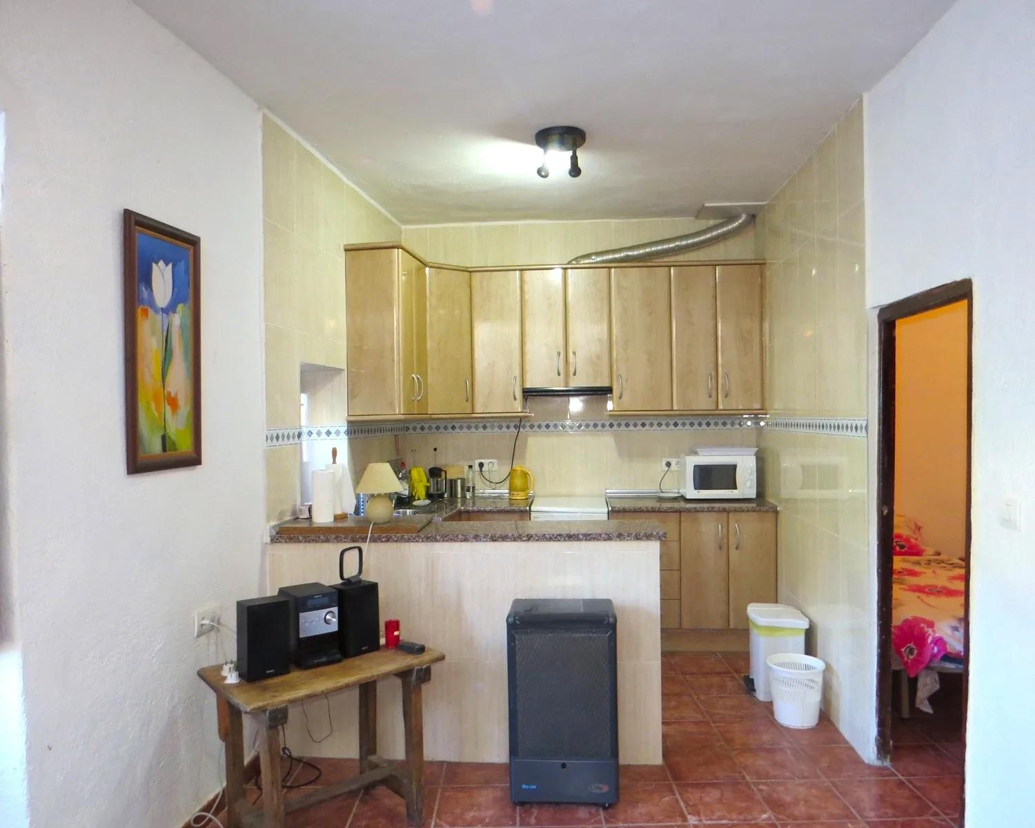 House for Sale in Cádiar
